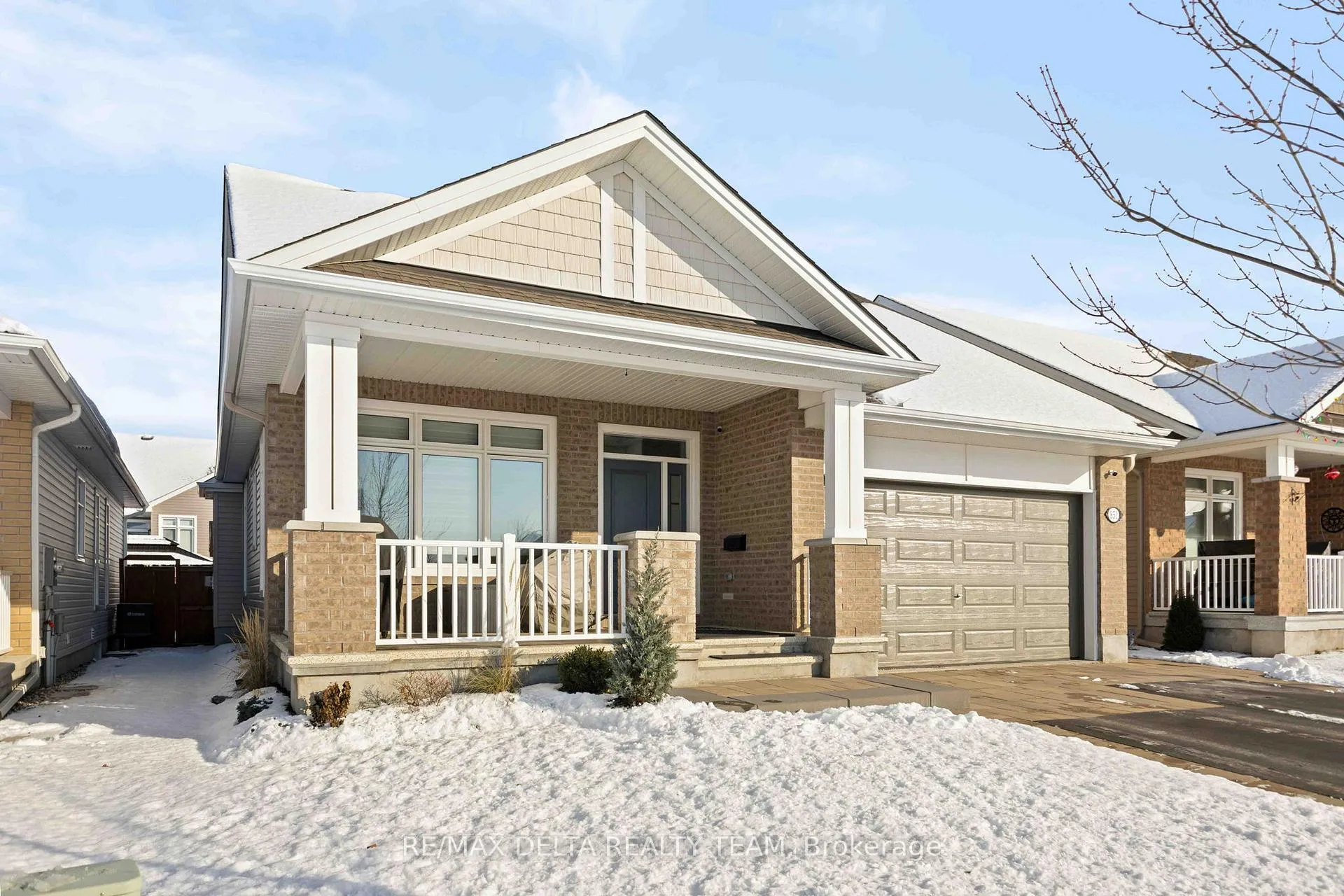 Photo 3 of 851 Tewin Circle, Ottawa, Camelot — HOMEH