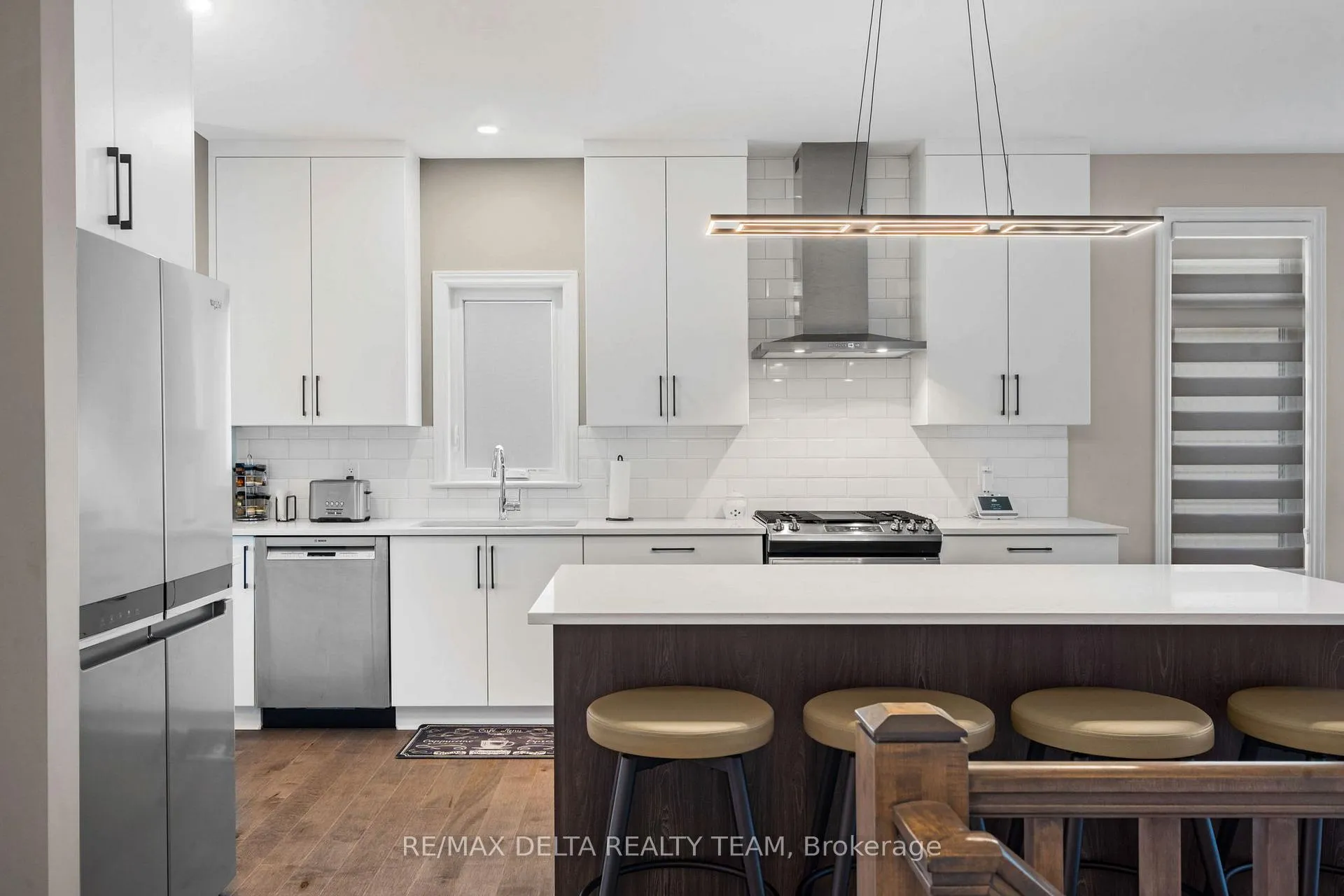 Photo 15 of 851 Tewin Circle, Ottawa, Camelot — HOMEH