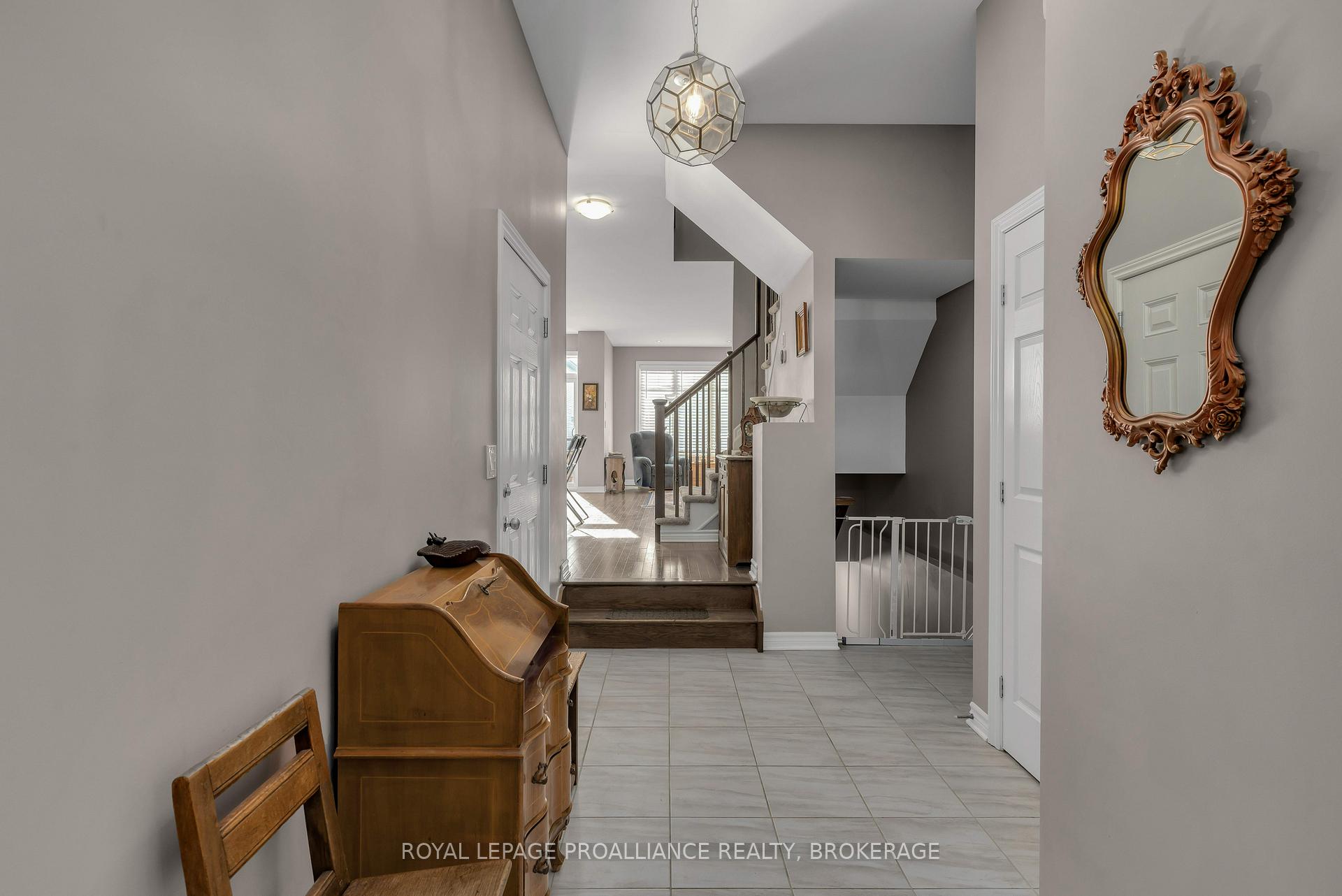 Photo 3 of 1349 Tremont Drive, Kingston, City Northwest — HOMEH
