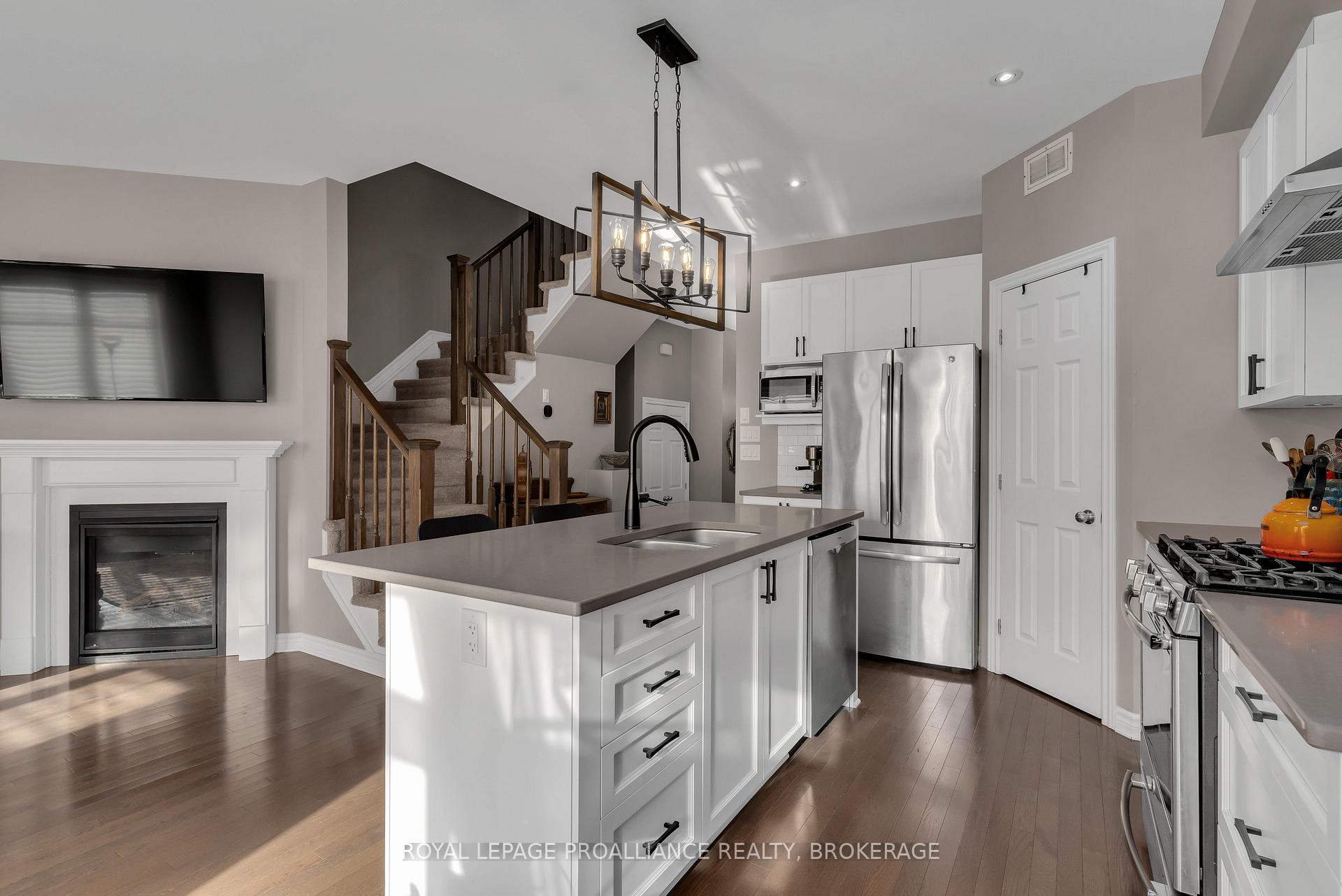 Photo 6 of 1349 Tremont Drive, Kingston, City Northwest — HOMEH