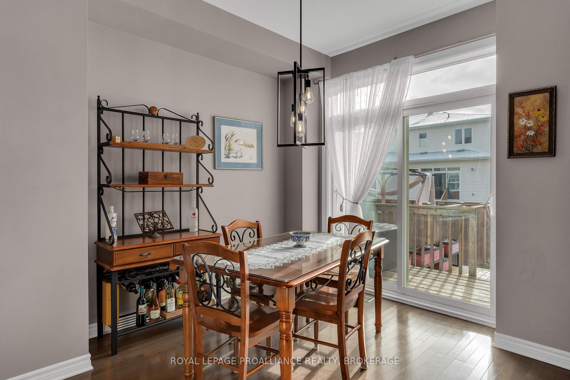 Photo 11 of 1349 Tremont Drive, Kingston, City Northwest — HOMEH