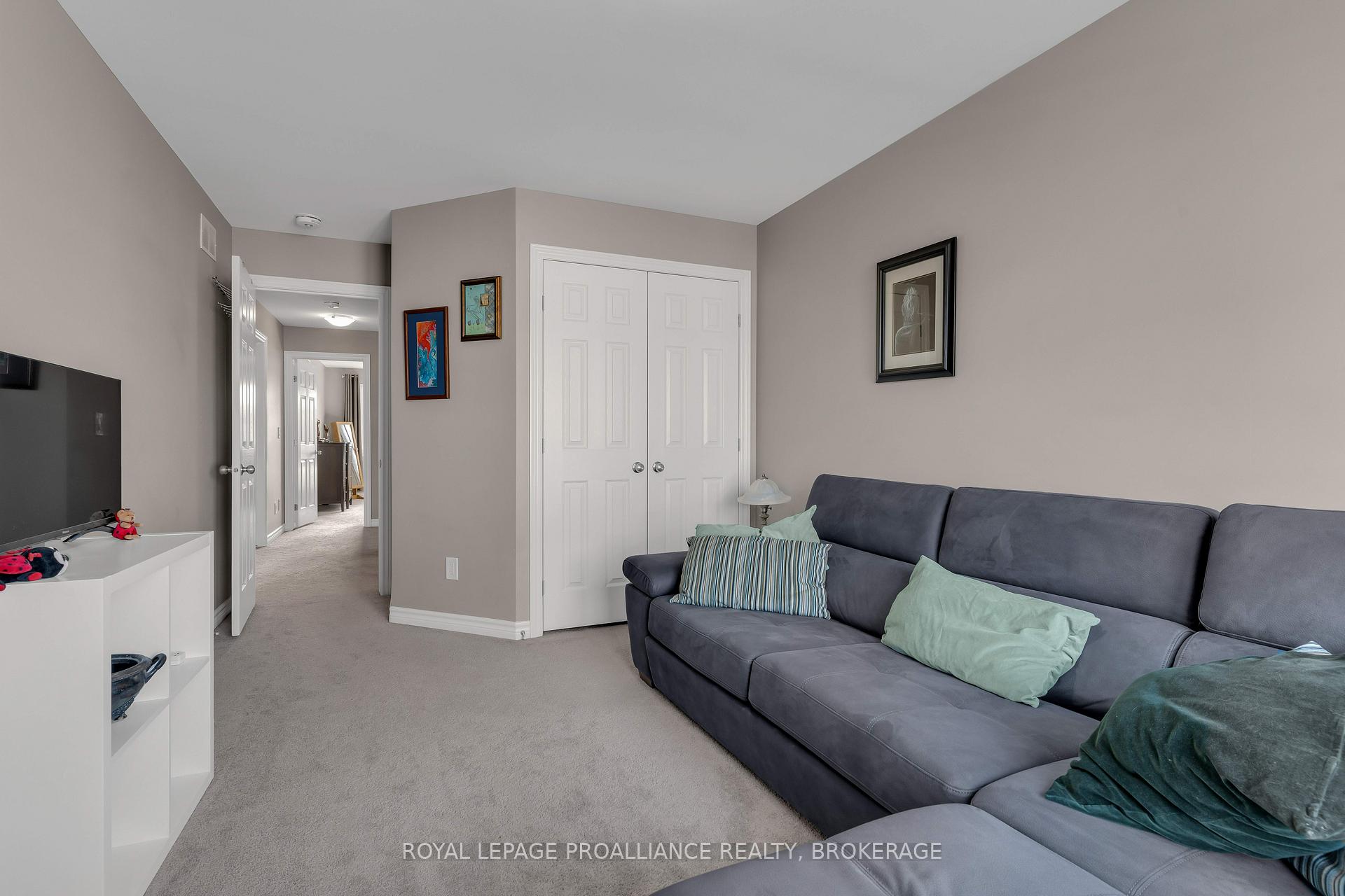 Photo 23 of 1349 Tremont Drive, Kingston, City Northwest — HOMEH