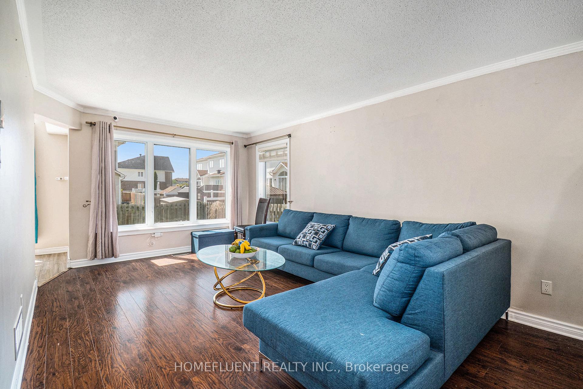 Photo 3 of 411 Sparkman Avenue, Ottawa, Avalon East — HOMEH