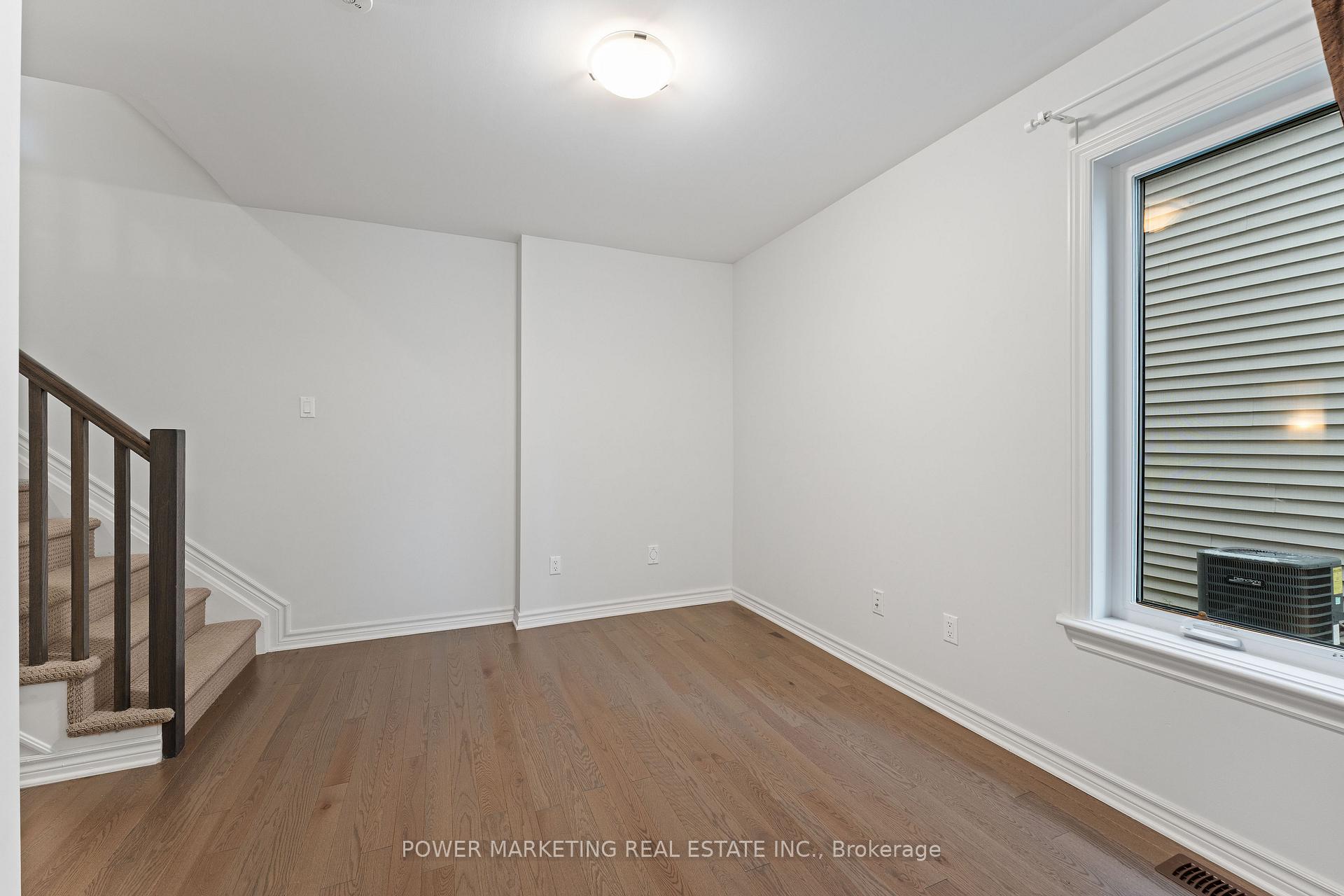 Photo 6 of 875 Couloir Road, Ottawa, Mer Bleue/Bradley Estates/Anderson Park — HOMEH