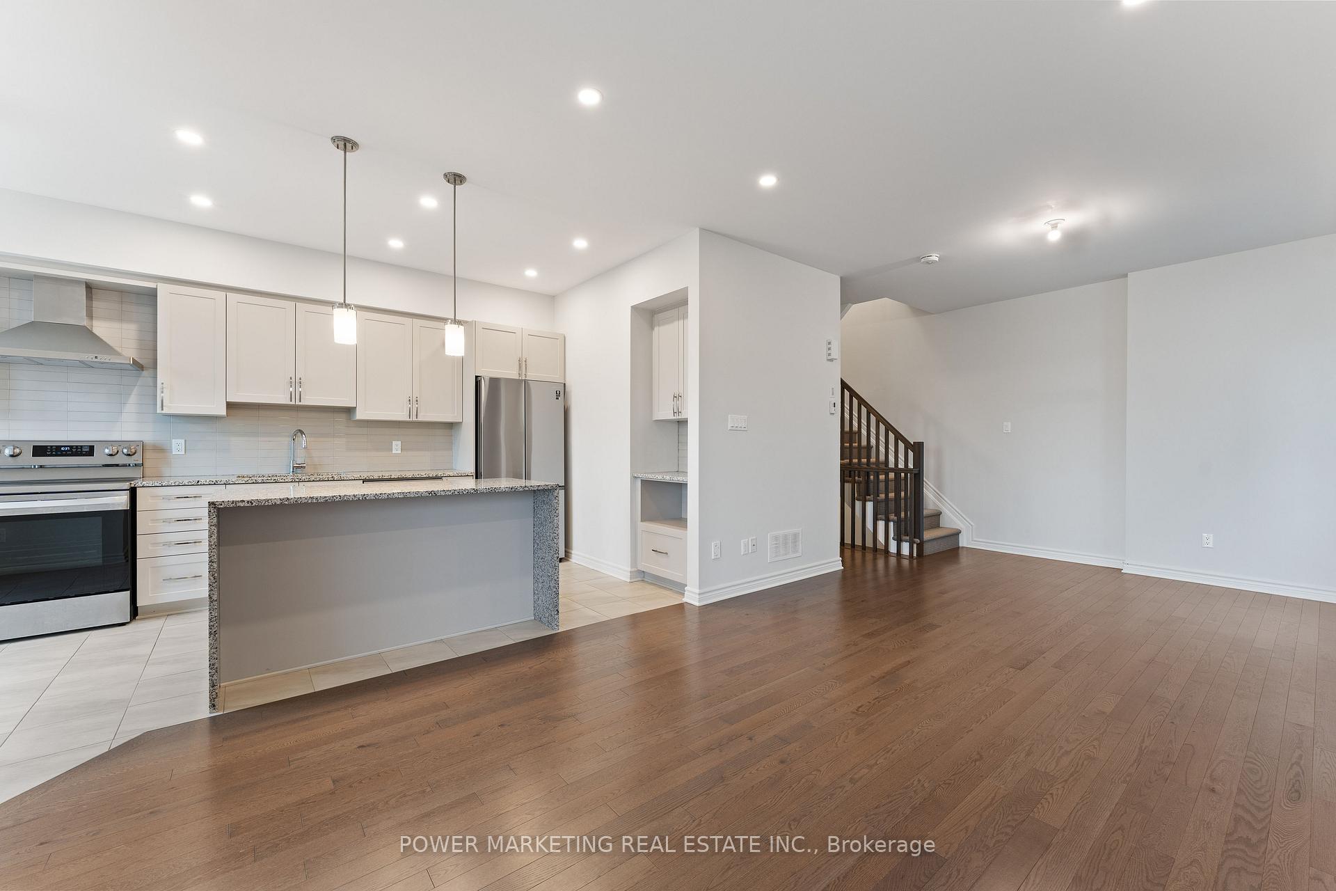 Photo 12 of 875 Couloir Road, Ottawa, Mer Bleue/Bradley Estates/Anderson Park — HOMEH