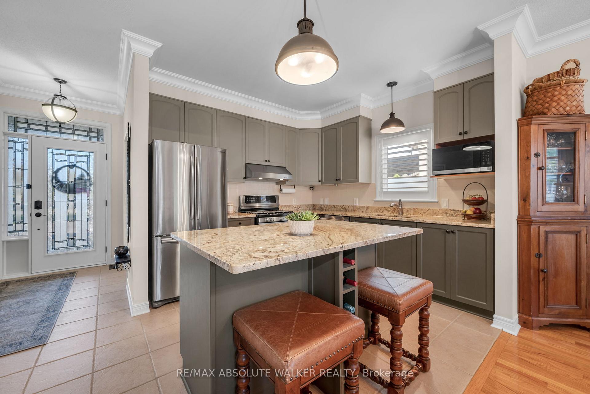 Photo 7 of 841 Scala Avenue, Ottawa, Notting Hill/Summerside — HOMEH
