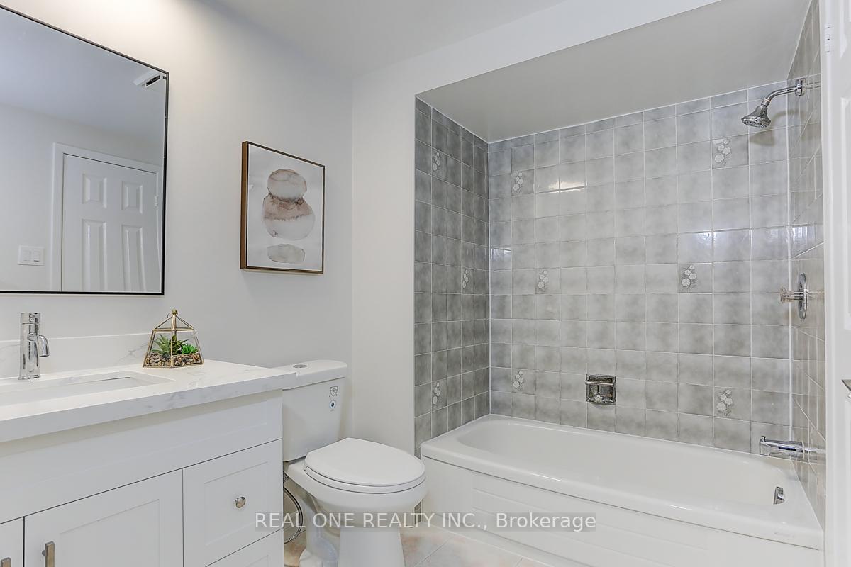 Photo 18 of 113 Beckwith Crescent, Markham, Milliken Mills East — HOMEH