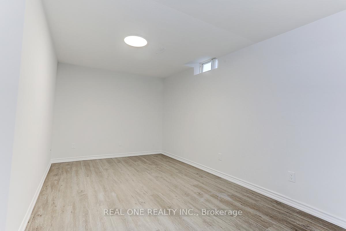 Photo 25 of 113 Beckwith Crescent, Markham, Milliken Mills East — HOMEH
