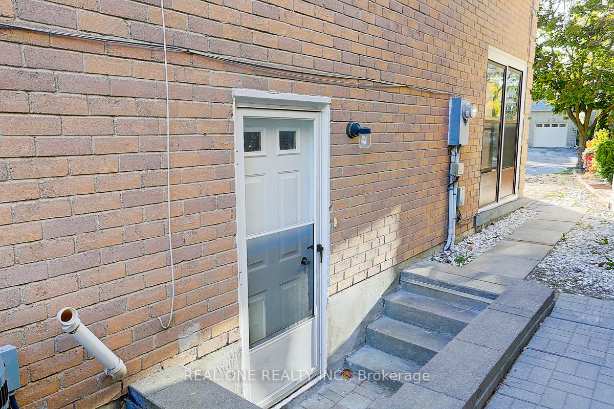 Photo 33 of 113 Beckwith Crescent, Markham, Milliken Mills East — HOMEH