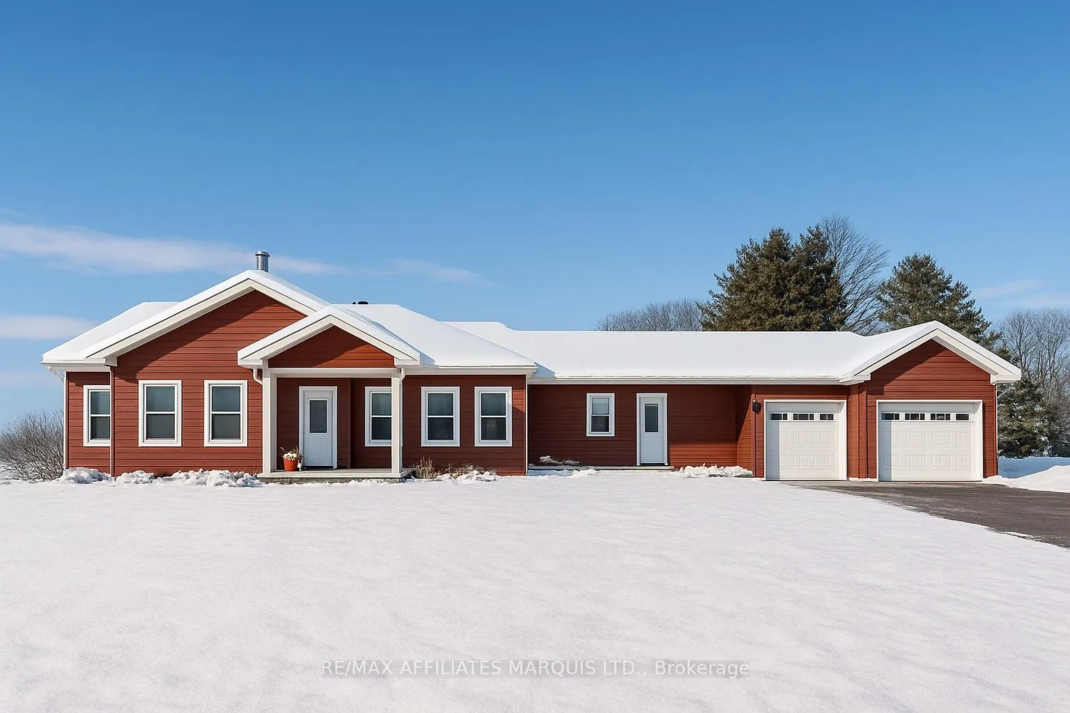 Photo 1 of 21038 Mccormick Road, North Glengarry, North Glengarry (Lochiel) Twp — HOMEH
