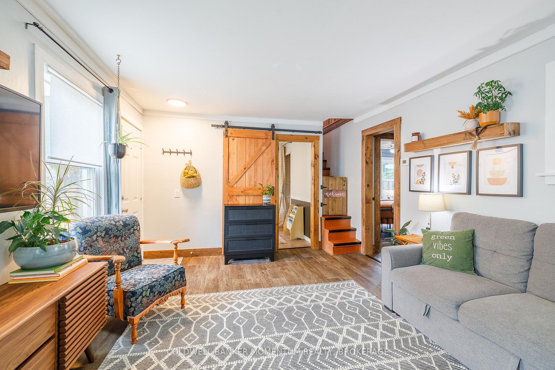 Photo 9 of 6151 Cadham Street, Niagara Falls, Arad/Fallsview — HOMEH