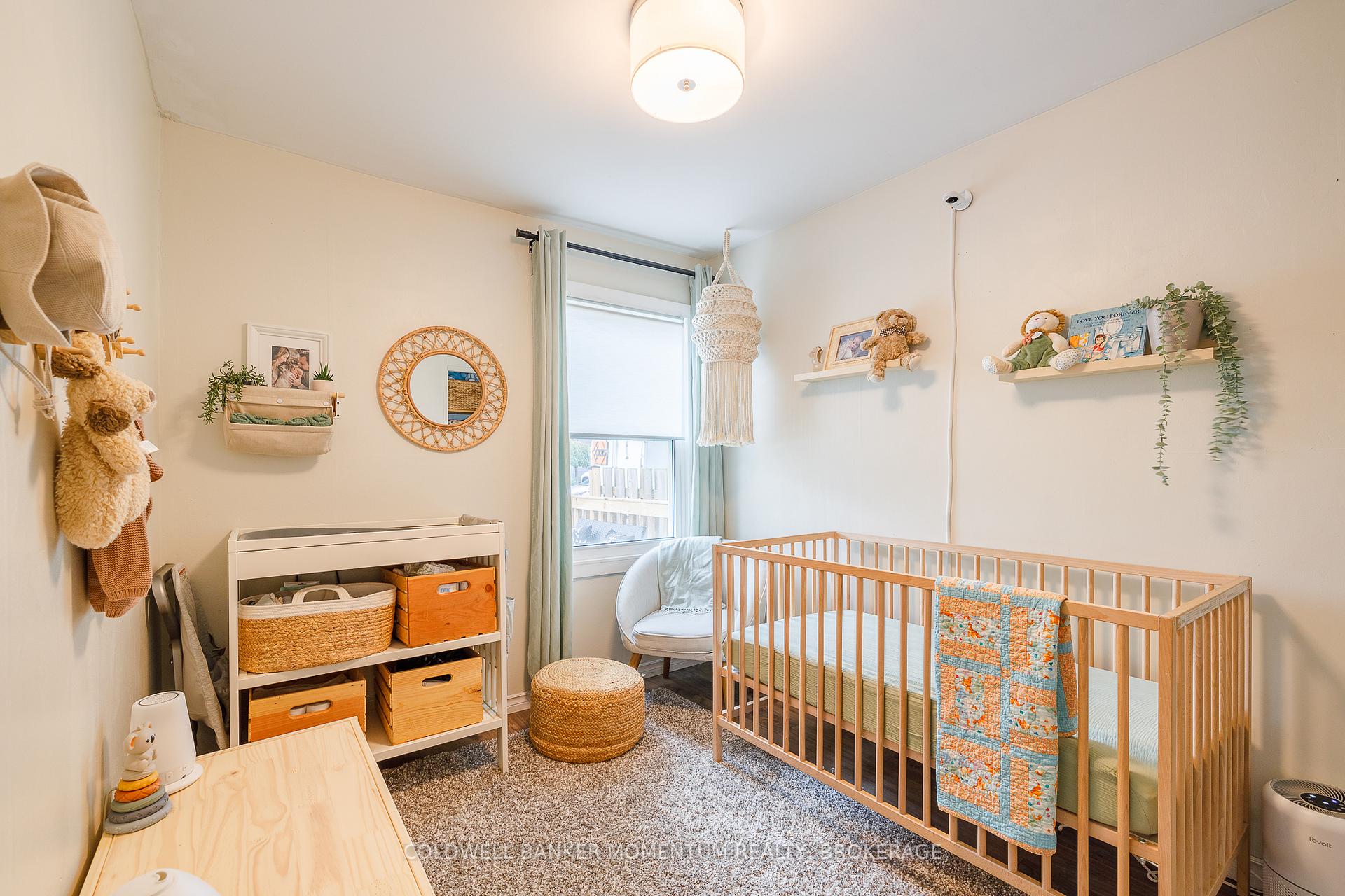 Photo 10 of 6151 Cadham Street, Niagara Falls, Arad/Fallsview — HOMEH