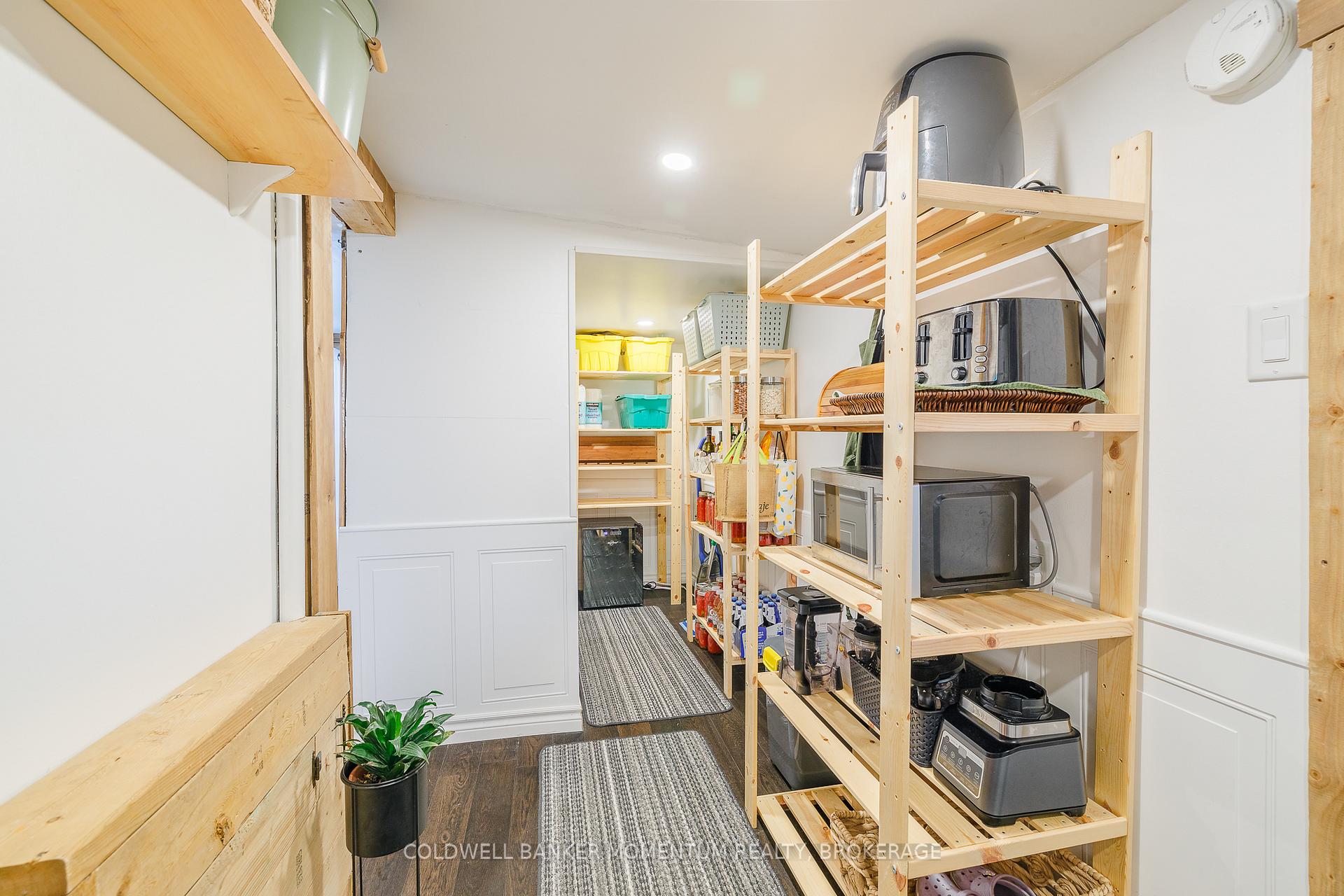 Photo 23 of 6151 Cadham Street, Niagara Falls, Arad/Fallsview — HOMEH