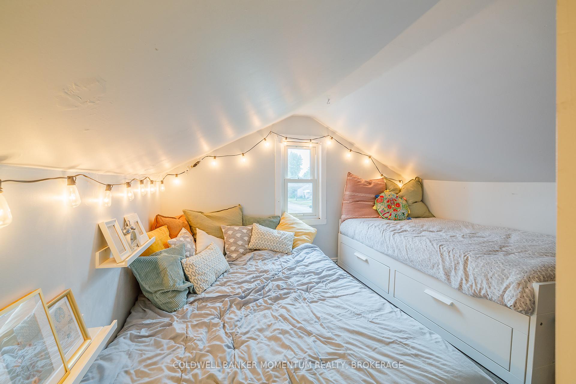 Photo 29 of 6151 Cadham Street, Niagara Falls, Arad/Fallsview — HOMEH