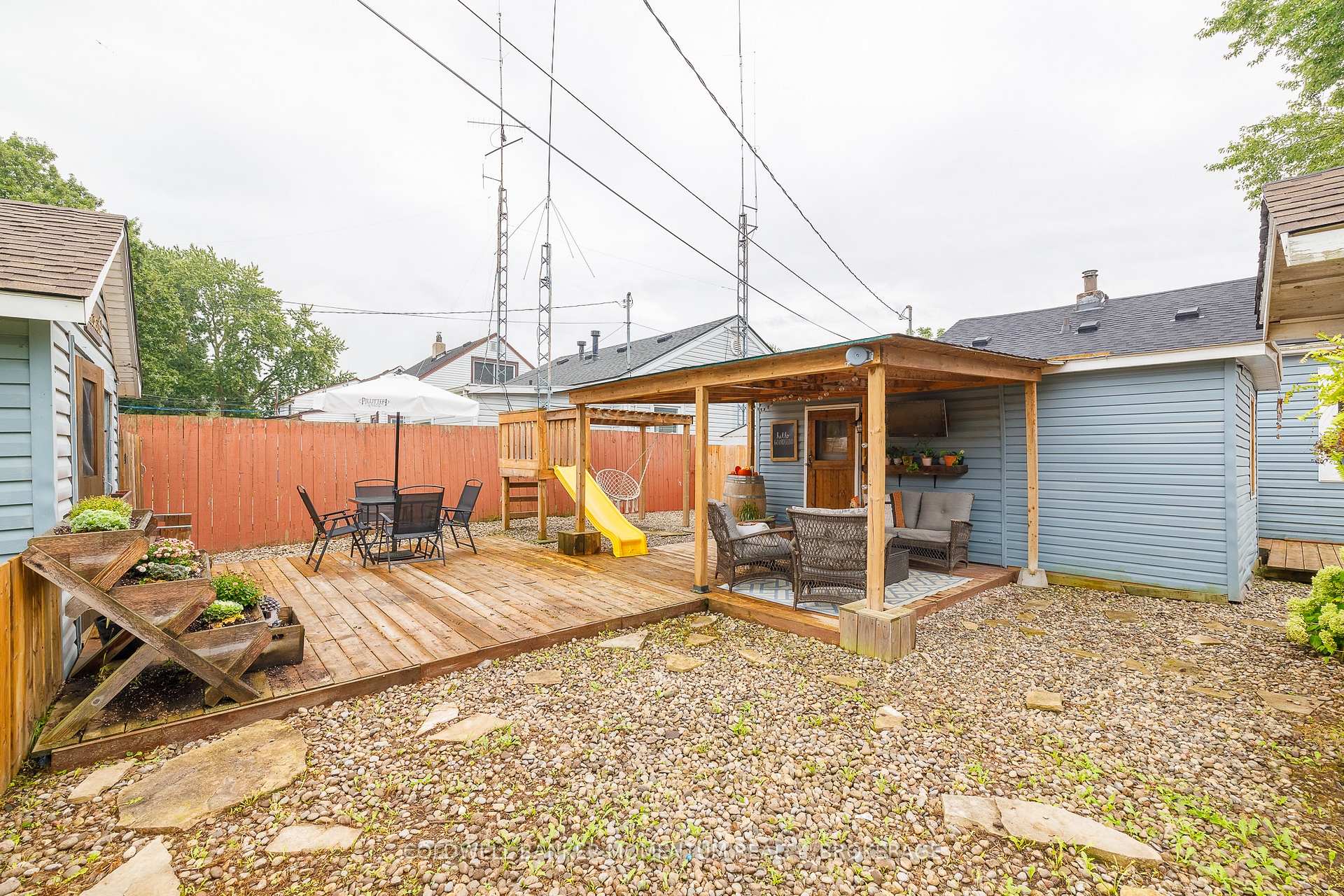 Photo 37 of 6151 Cadham Street, Niagara Falls, Arad/Fallsview — HOMEH