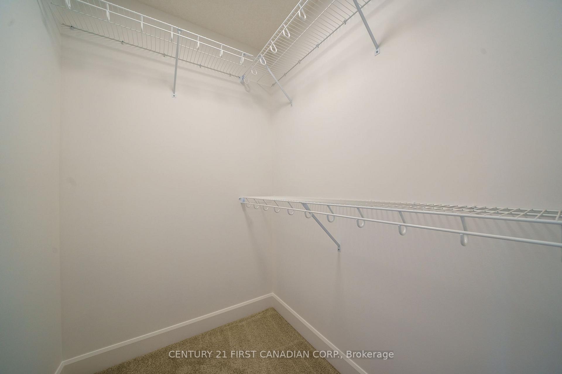 Photo 20 of 27 Postma Crescent, North Middlesex, Alisa Craig — HOMEH