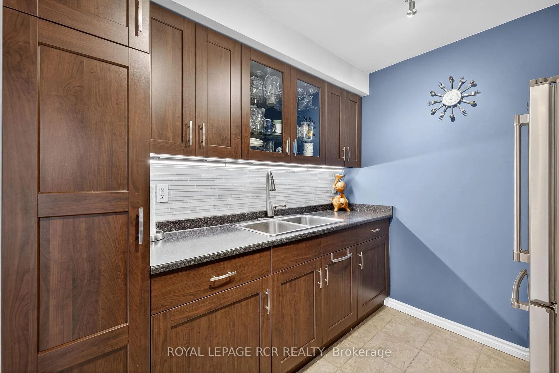 Photo 12 of 19 Alphonsus Court, New Tecumseth, Tottenham — HOMEH