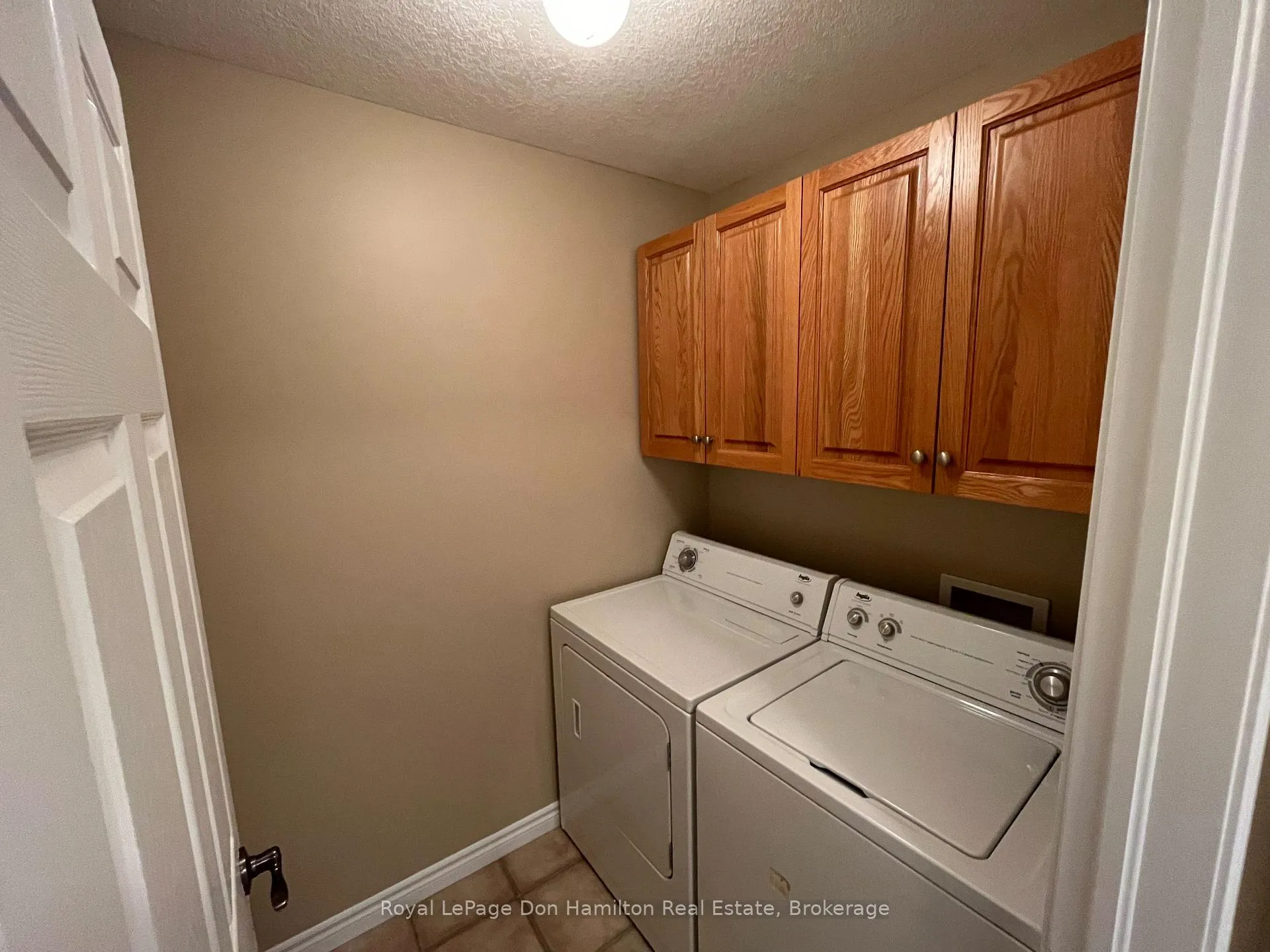 Photo 10 of 410 Danby Street E, North Perth, Listowel — HOMEH