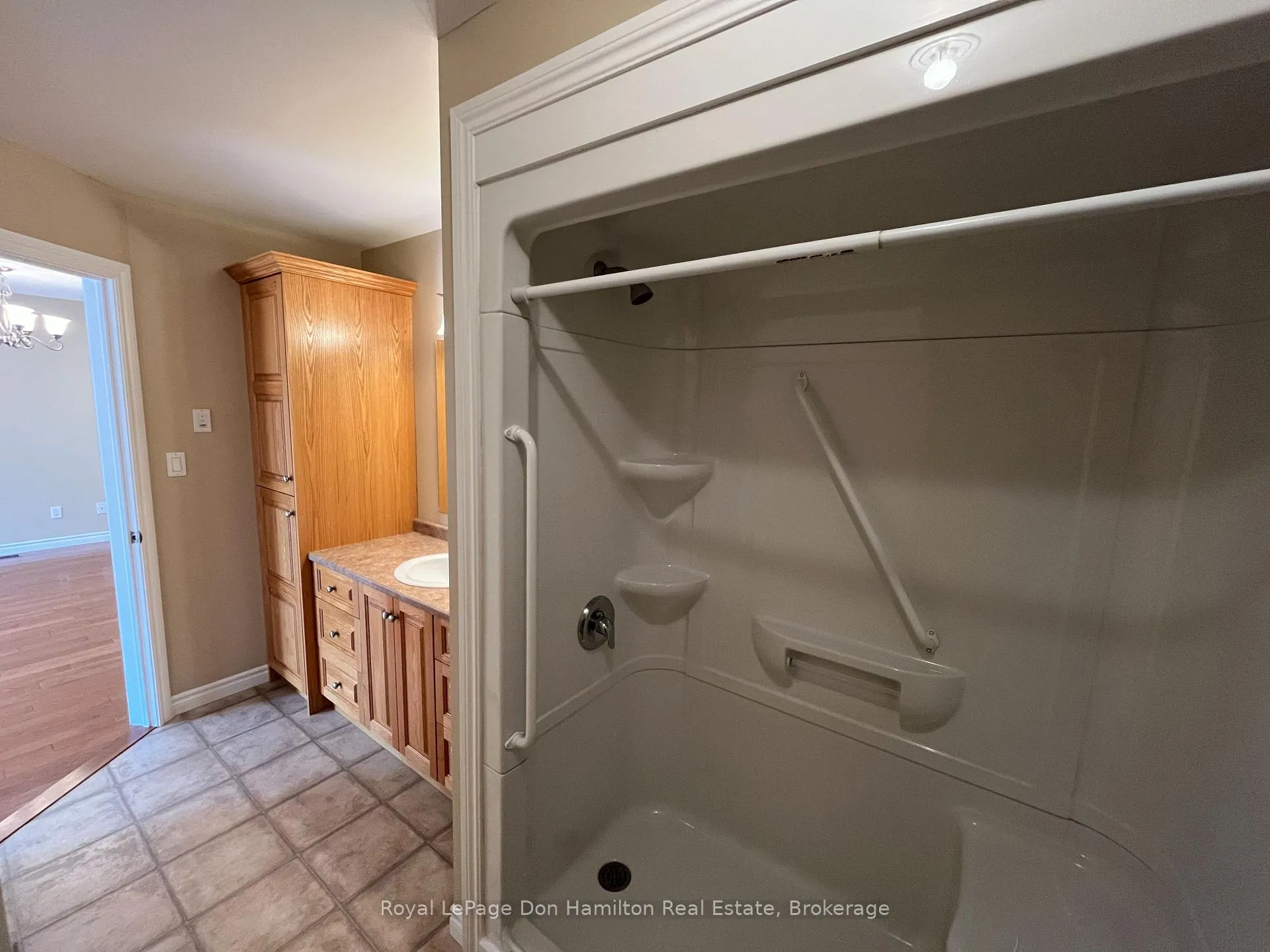 Photo 16 of 410 Danby Street E, North Perth, Listowel — HOMEH