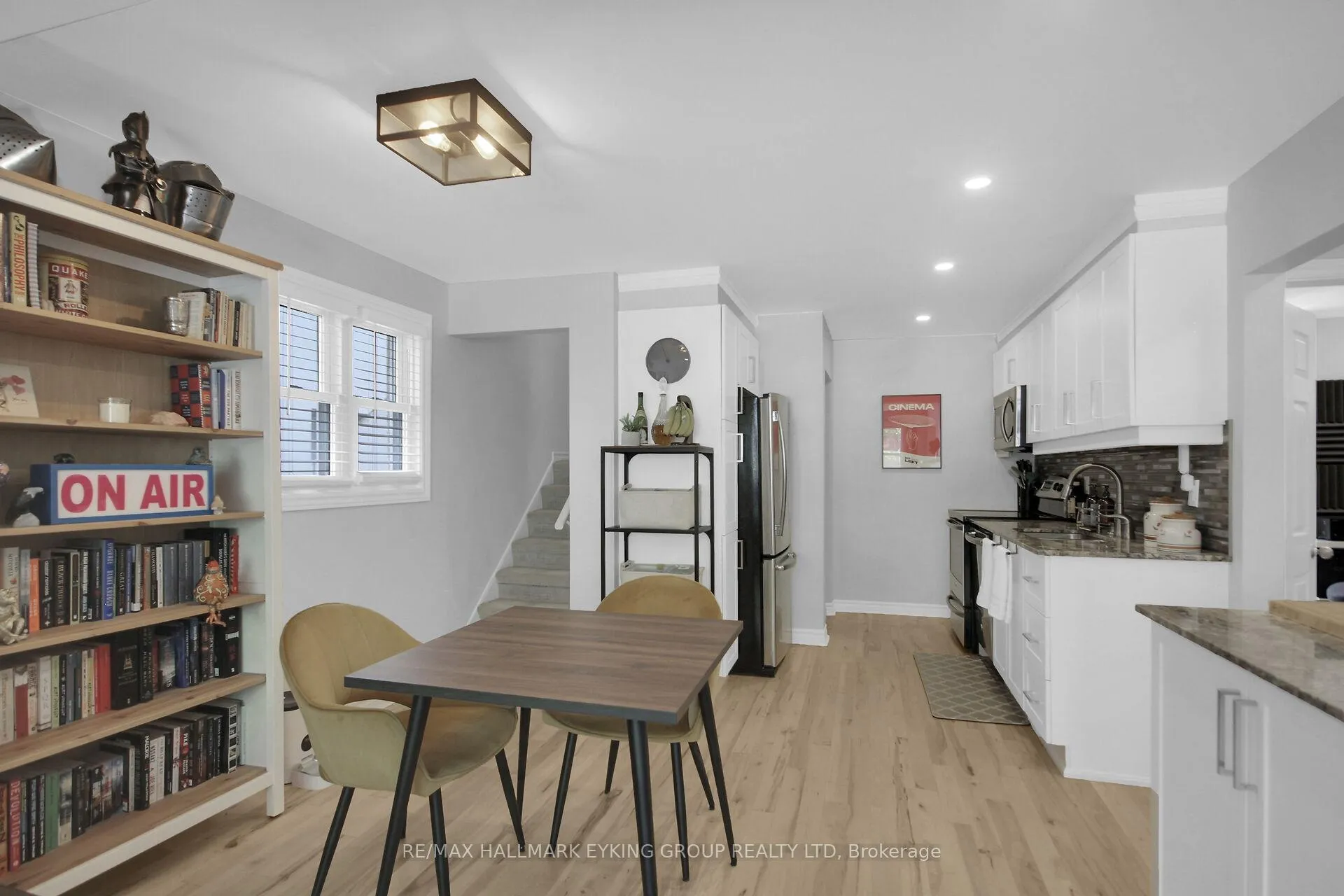 Photo 11 of 544 Guy Street, Ottawa, Castle Heights/Rideau High — HOMEH