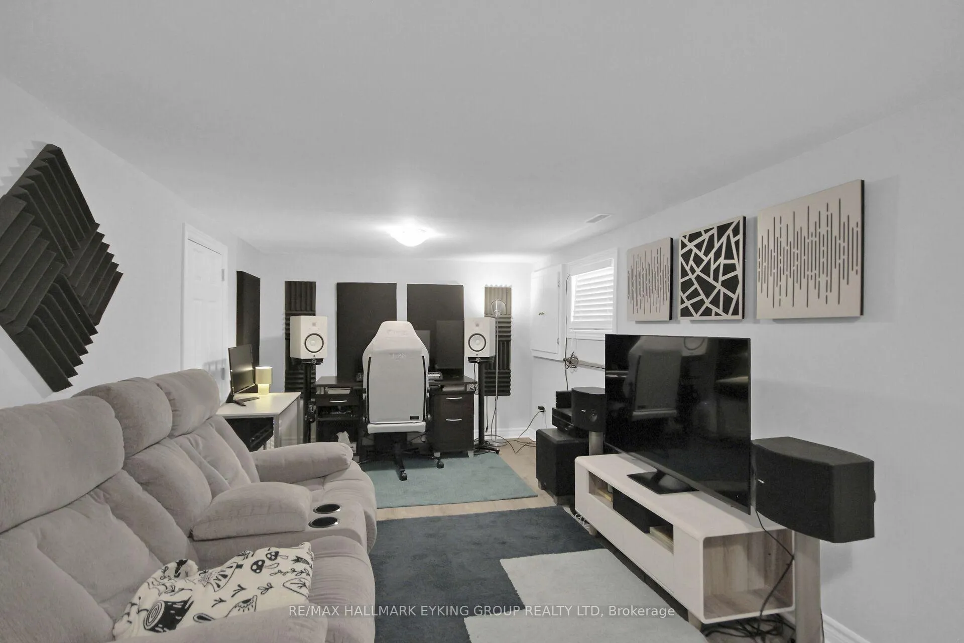 Photo 35 of 544 Guy Street, Ottawa, Castle Heights/Rideau High — HOMEH