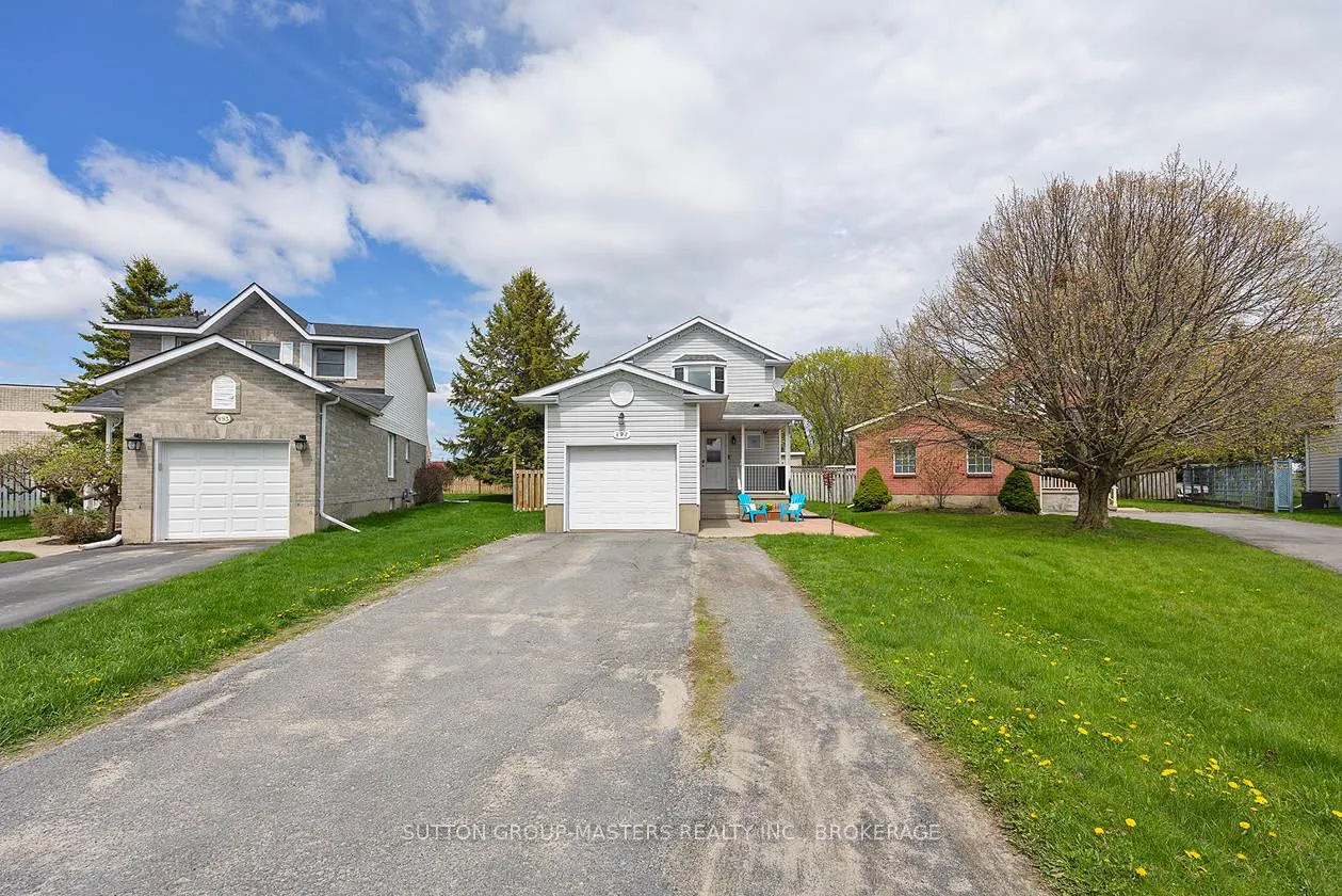 Photo 3 of 892 Walker Court, Kingston, East Gardiners Rd — HOMEH