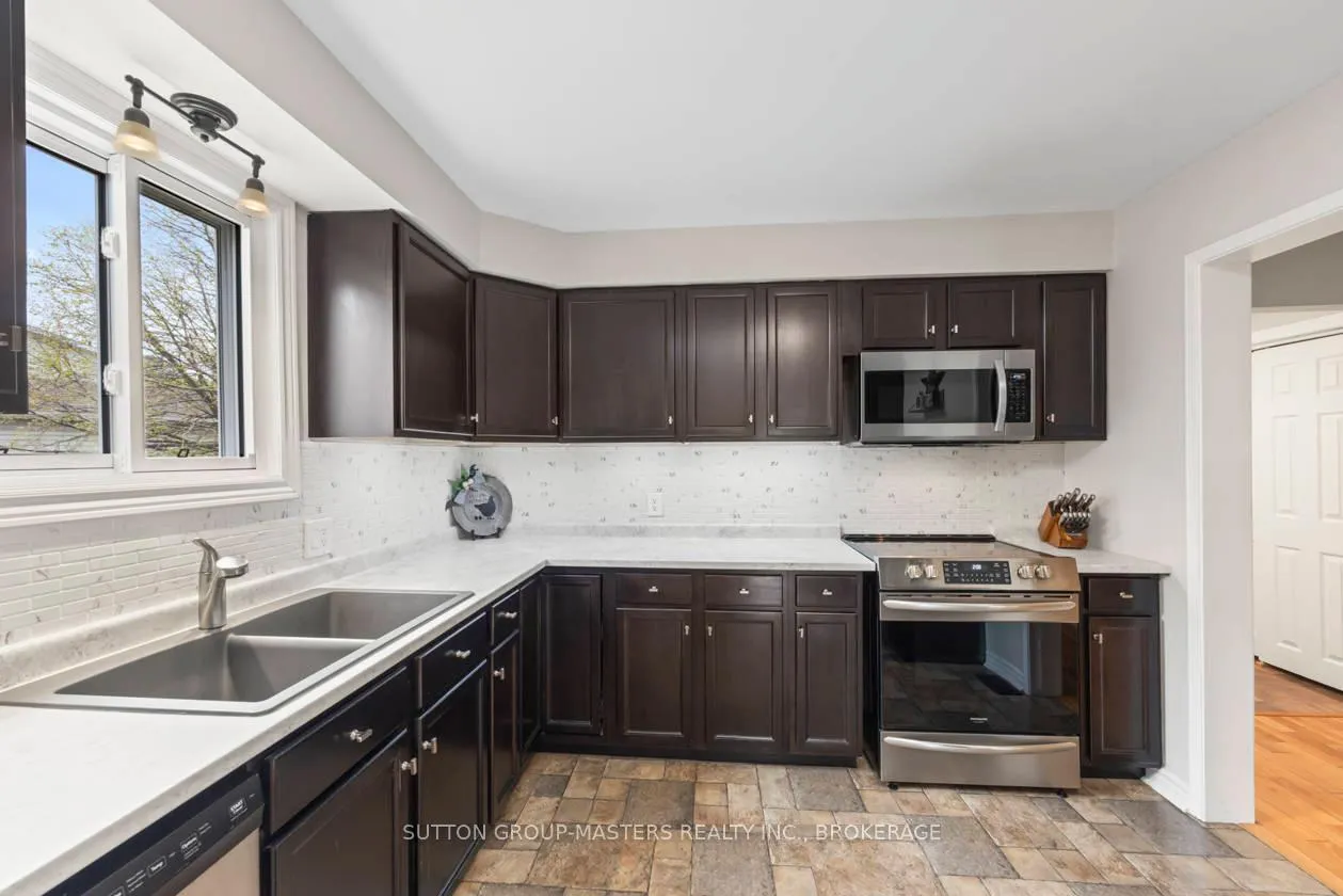Photo 13 of 892 Walker Court, Kingston, East Gardiners Rd — HOMEH