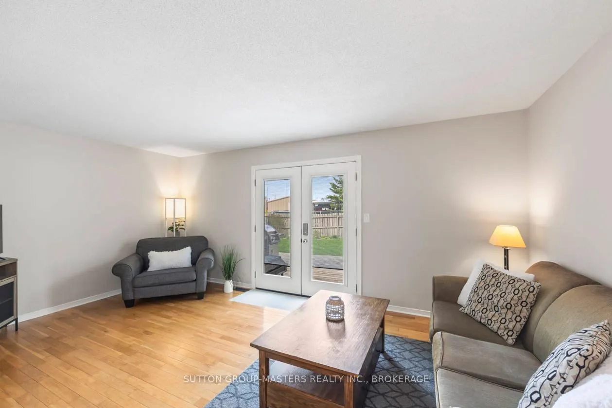 Photo 17 of 892 Walker Court, Kingston, East Gardiners Rd — HOMEH