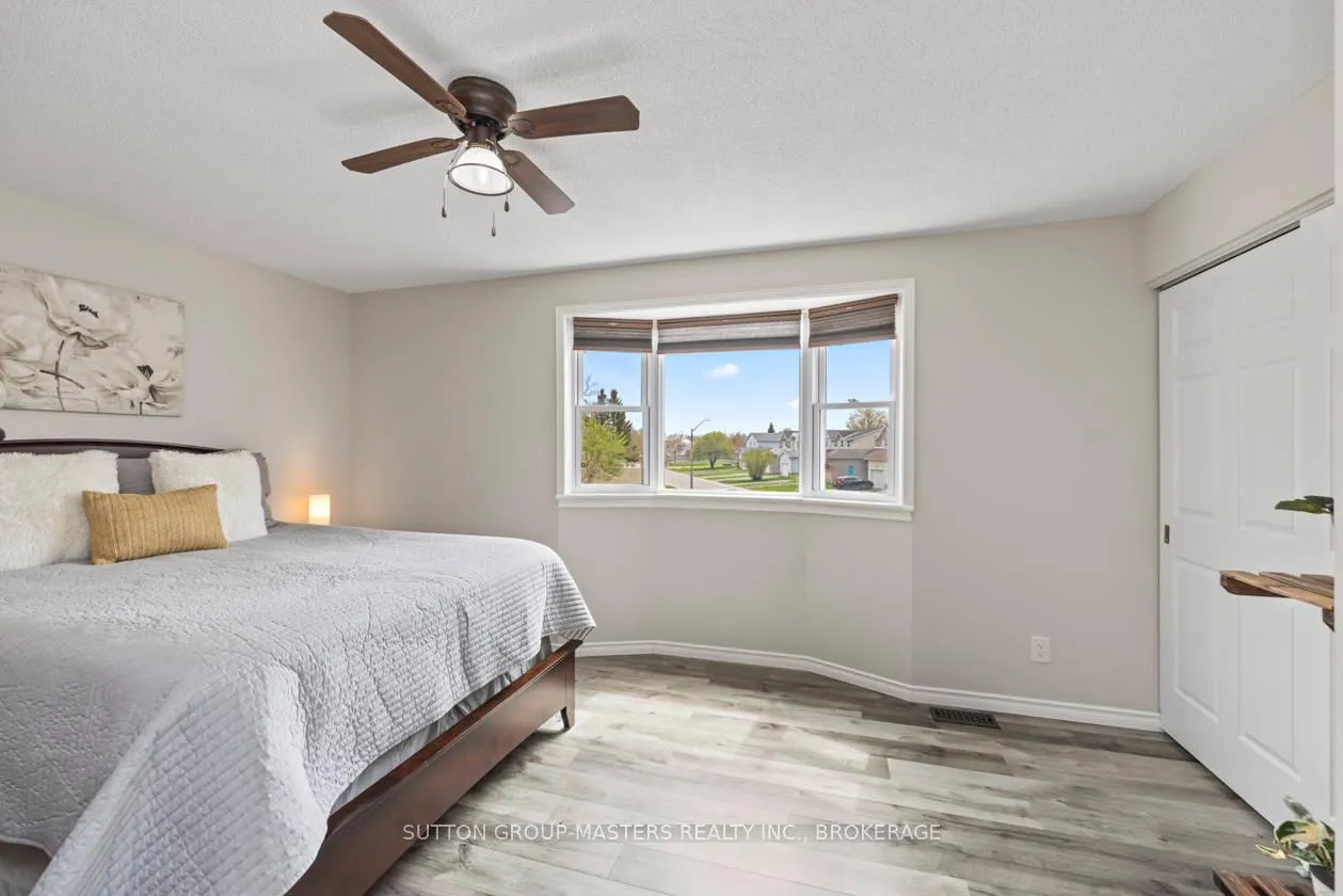 Photo 23 of 892 Walker Court, Kingston, East Gardiners Rd — HOMEH