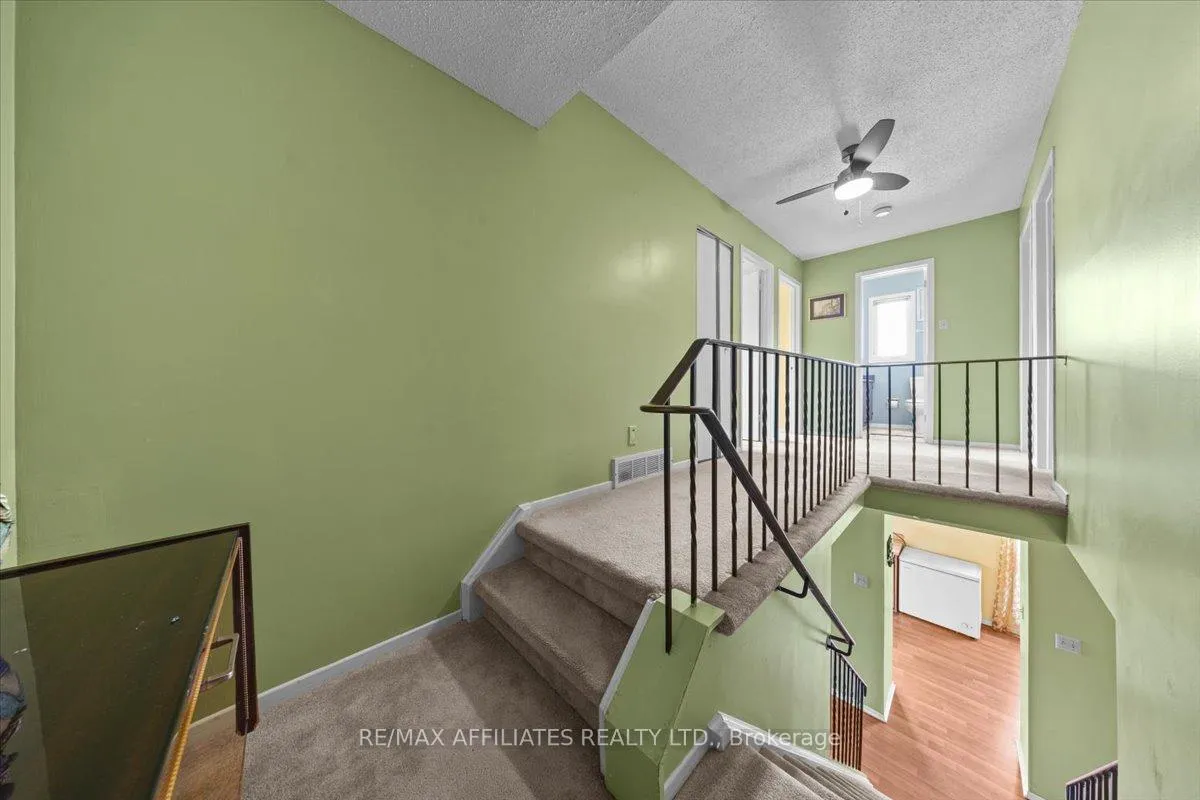 Photo 24 of 1093 St Lucia Place, Ottawa, Convent Glen North — HOMEH
