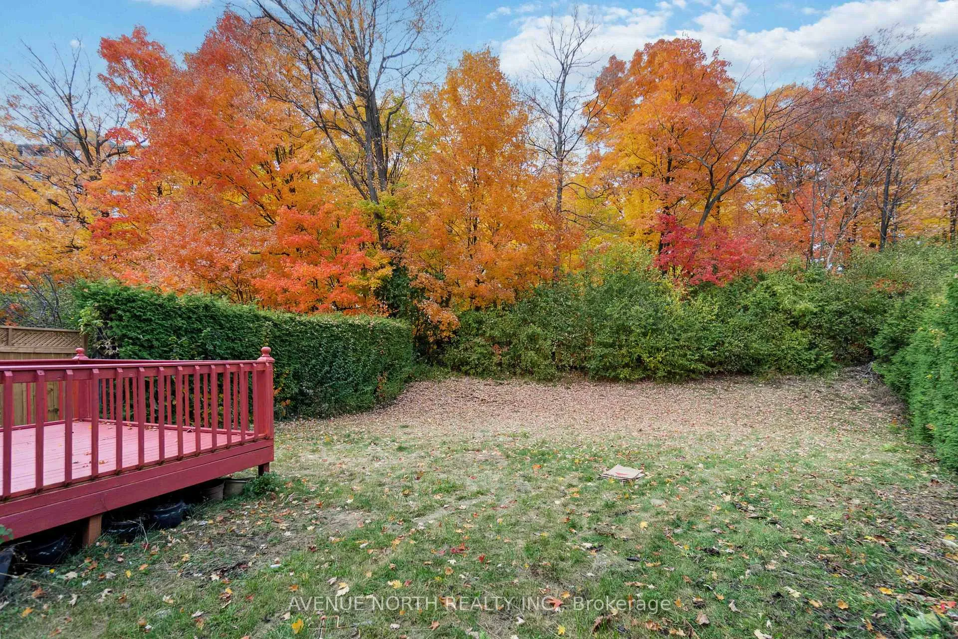 Photo 28 of 144 Carwood Circle, Ottawa, Carson Meadows — HOMEH