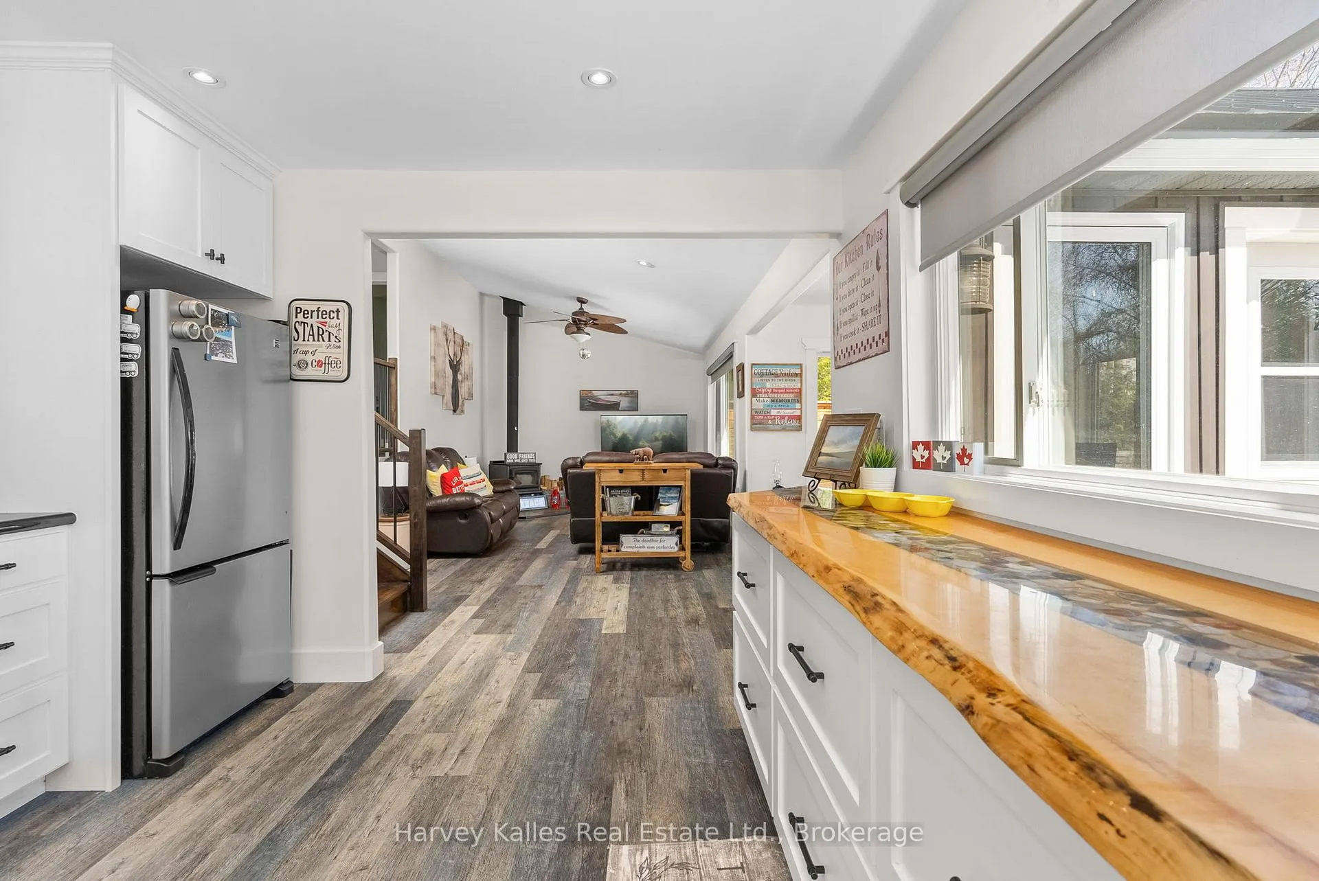 Photo 5 of 319 Sherwood Drive, Perry, Novar — HOMEH