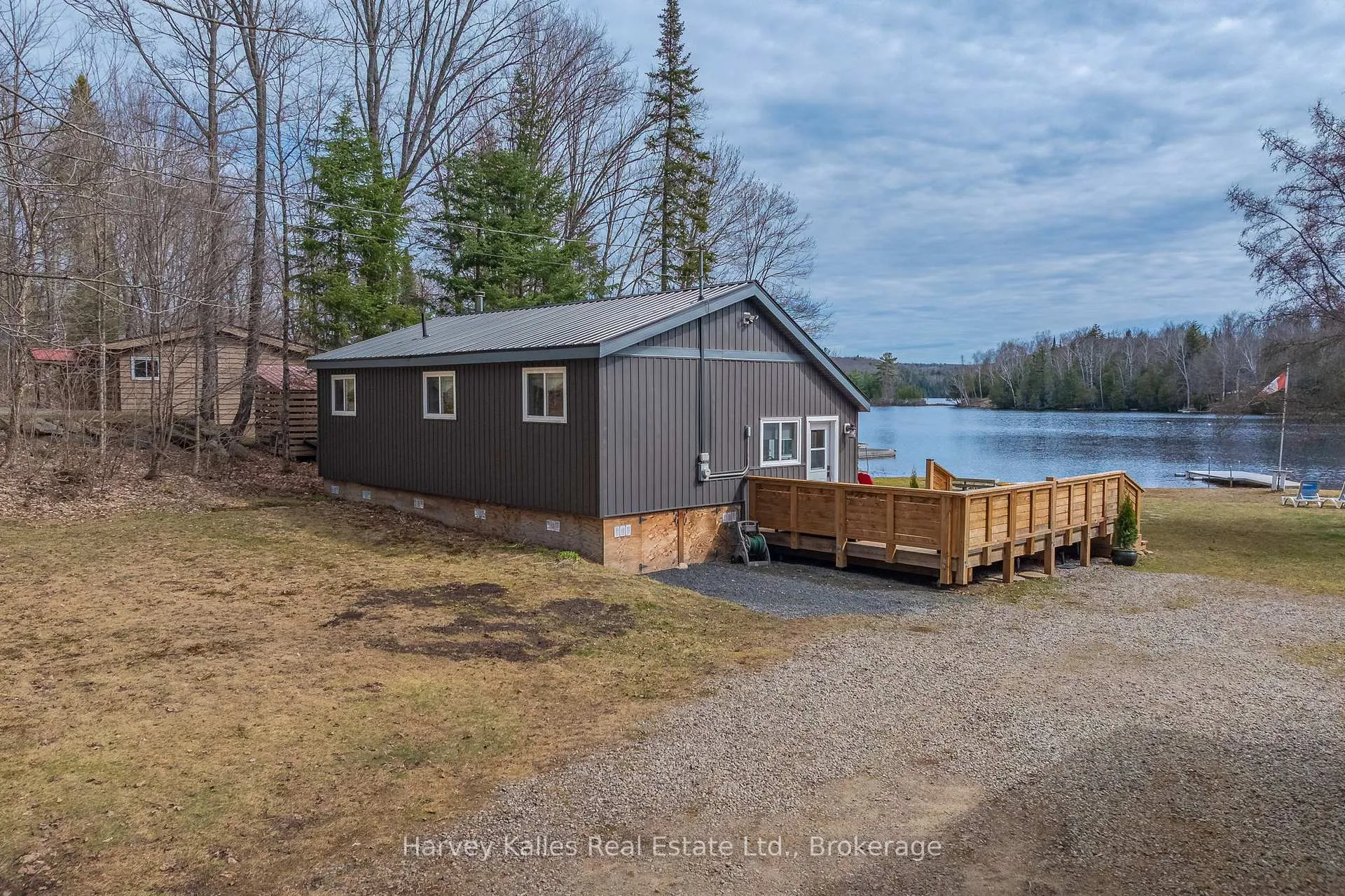 Photo 29 of 319 Sherwood Drive, Perry, Novar — HOMEH