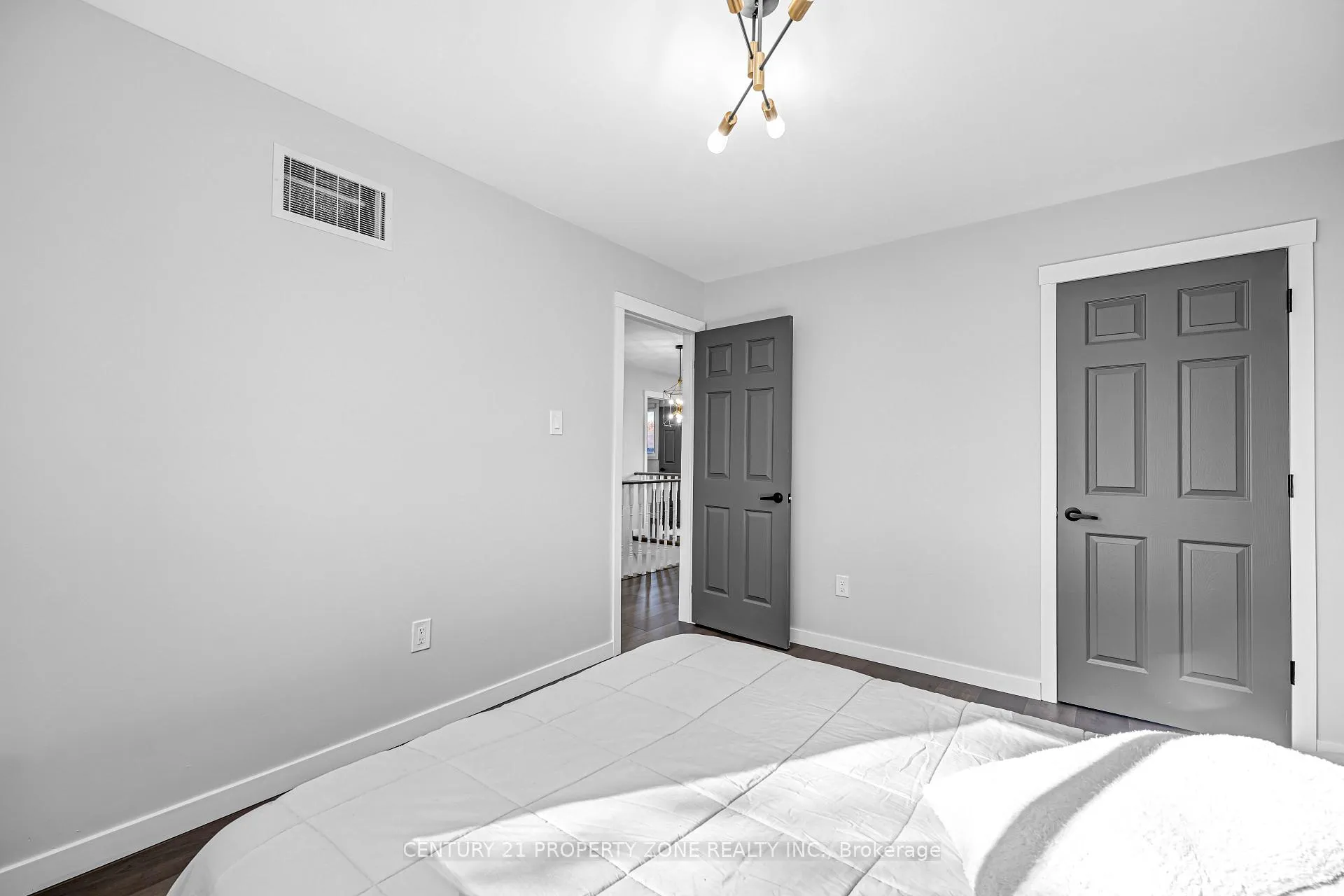 Photo 22 of 703 Mountjoy Court, Oshawa, Pinecrest — HOMEH