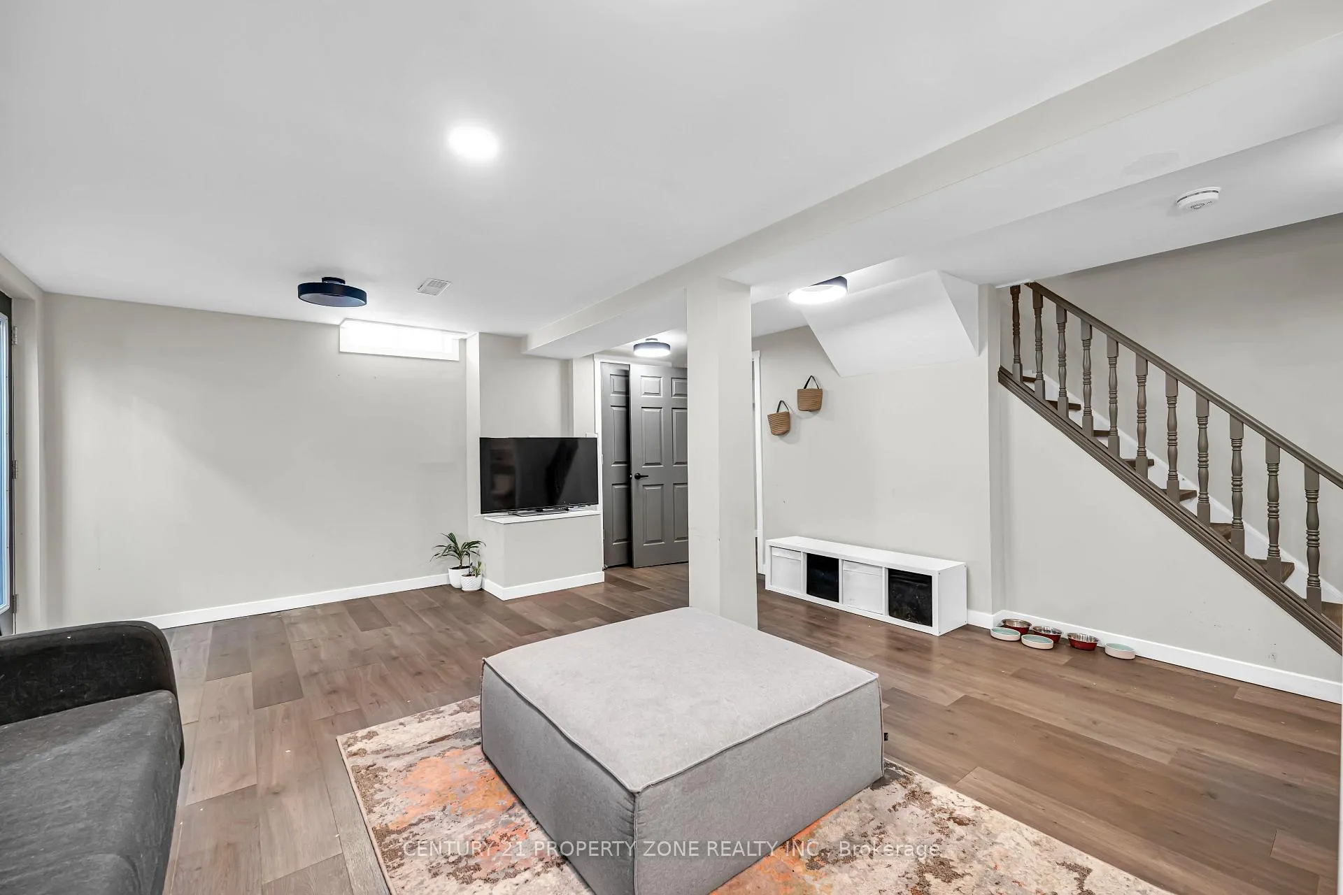 Photo 36 of 703 Mountjoy Court, Oshawa, Pinecrest — HOMEH