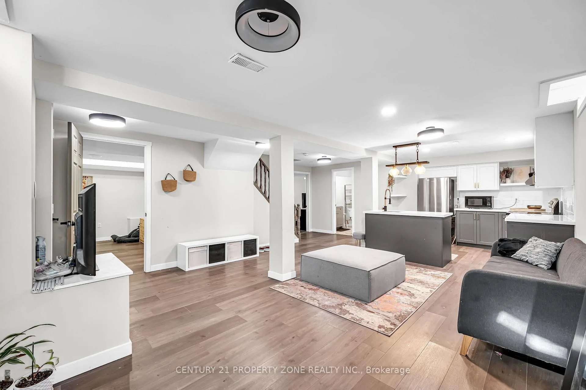 Photo 37 of 703 Mountjoy Court, Oshawa, Pinecrest — HOMEH