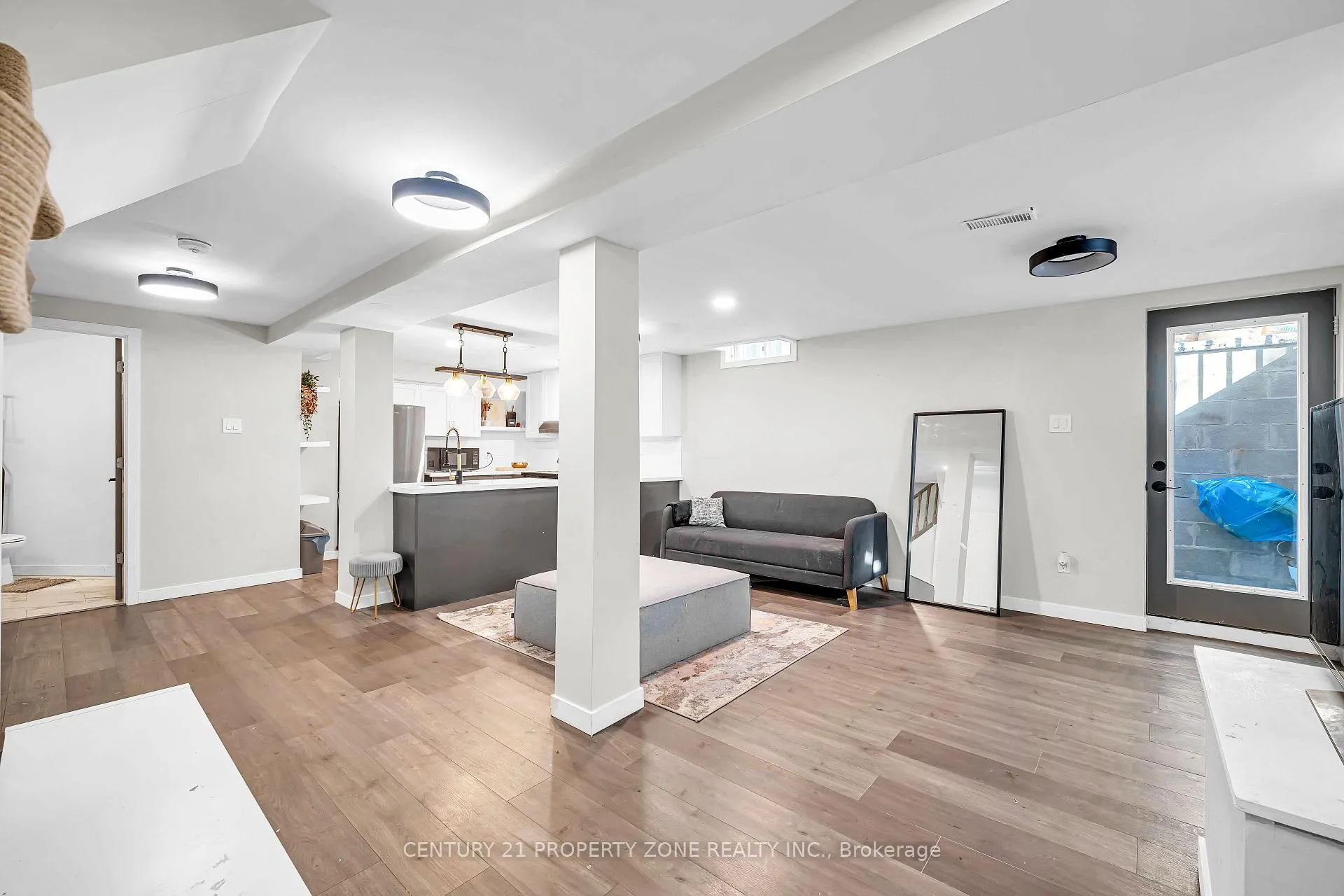 Photo 38 of 703 Mountjoy Court, Oshawa, Pinecrest — HOMEH