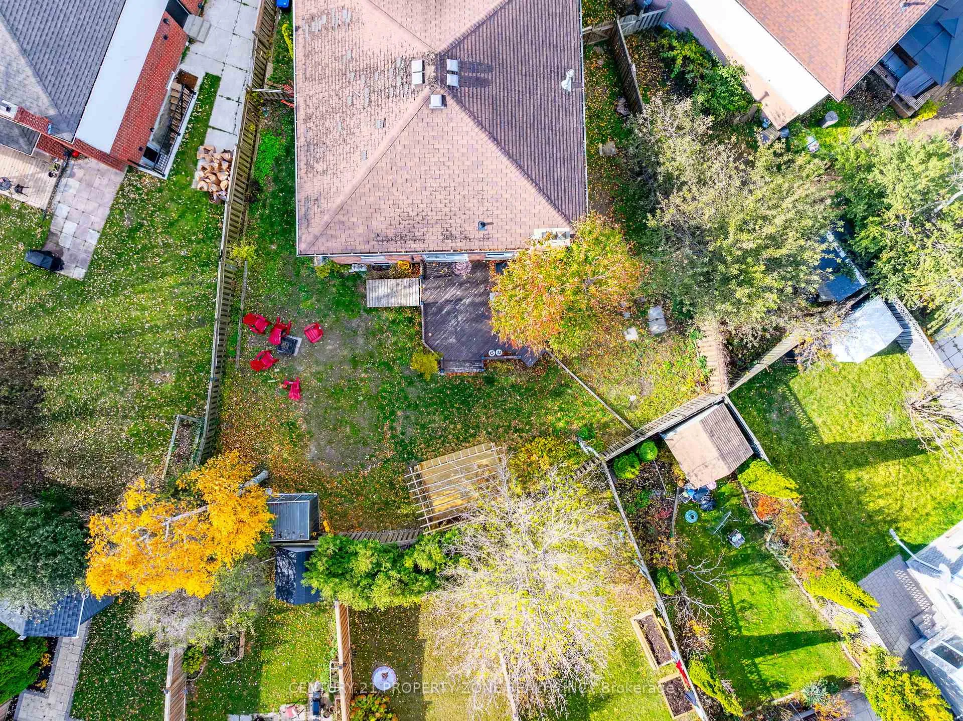 Photo 44 of 703 Mountjoy Court, Oshawa, Pinecrest — HOMEH