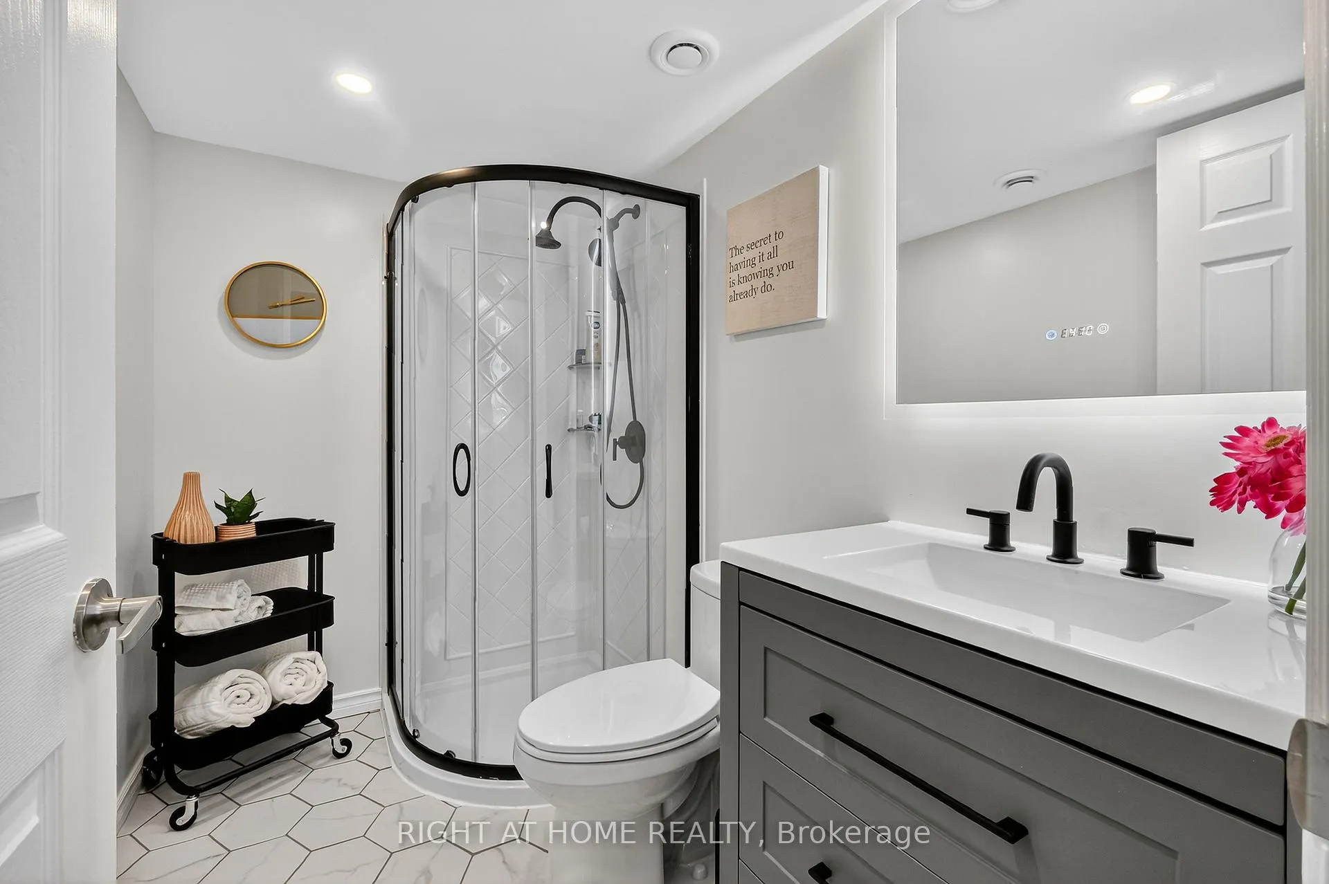 Photo 22 of 812 Nesting Way, Ottawa, Fallingbrook/Gardenway South — HOMEH