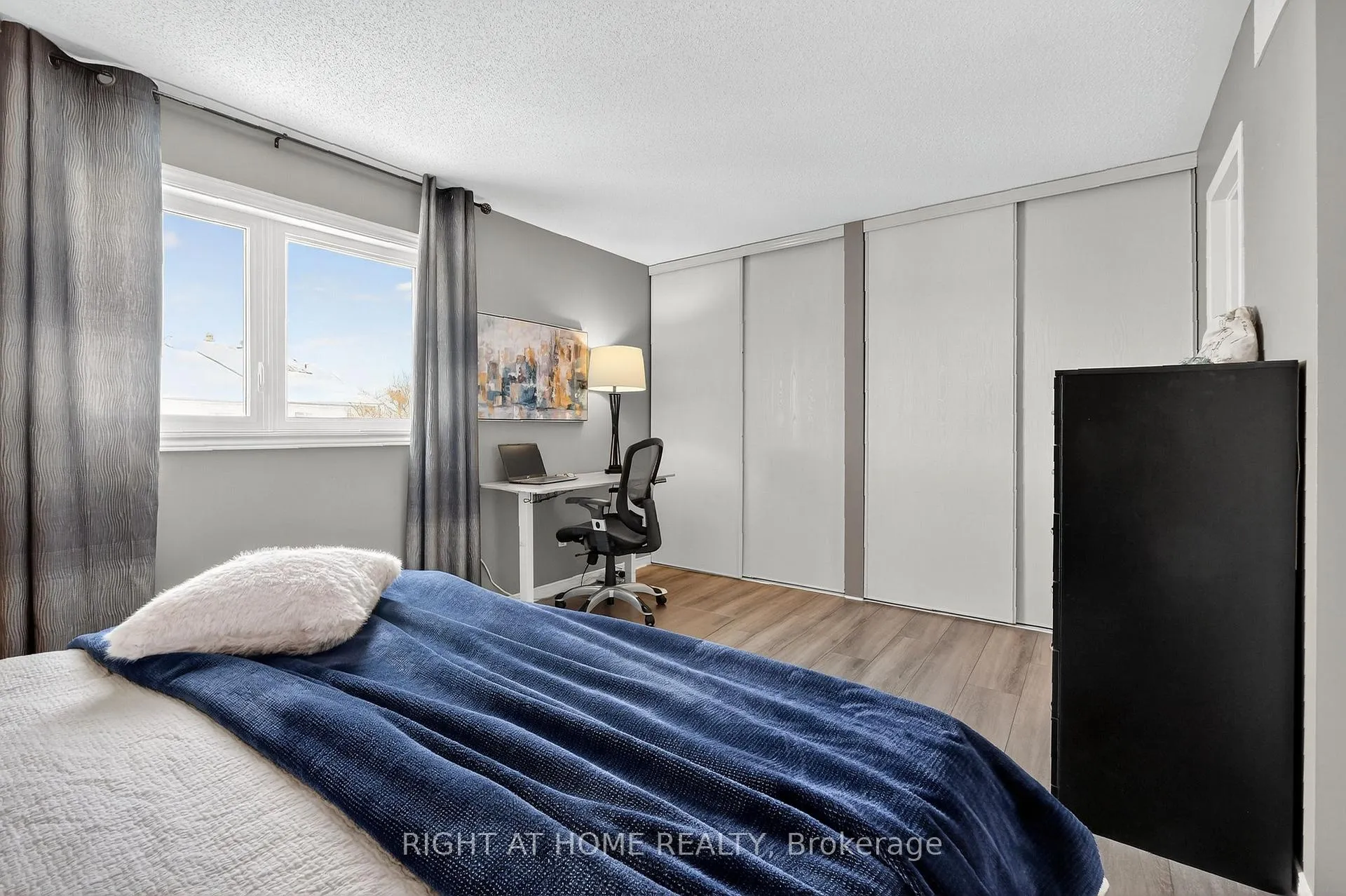 Photo 24 of 812 Nesting Way, Ottawa, Fallingbrook/Gardenway South — HOMEH