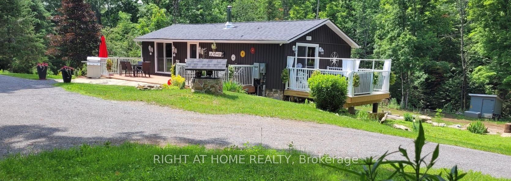 Front of 1492 County Rd 620