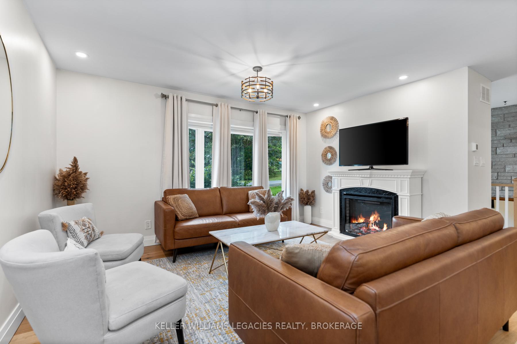 Photo 7 of 725 Tacoma Crescent, Kingston, South of Taylor-Kidd Blvd — HOMEH