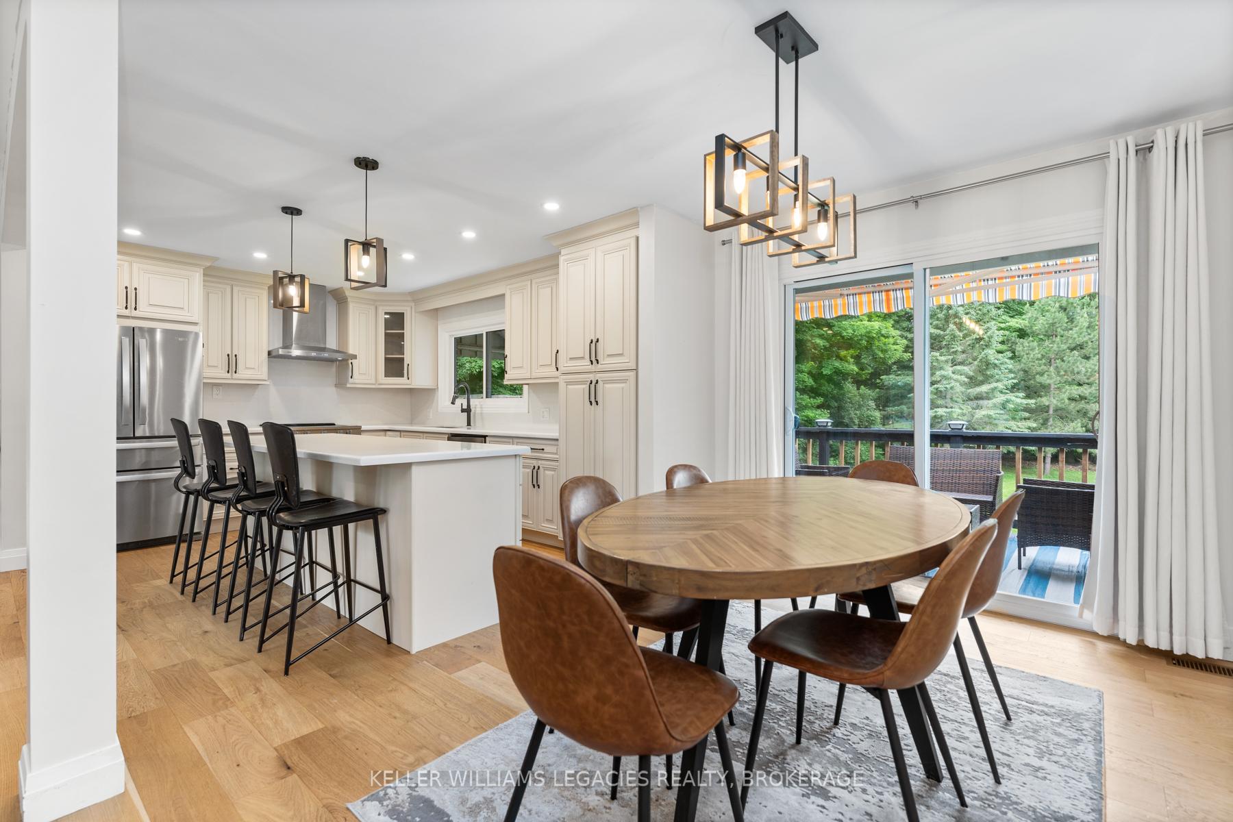 Photo 10 of 725 Tacoma Crescent, Kingston, South of Taylor-Kidd Blvd — HOMEH