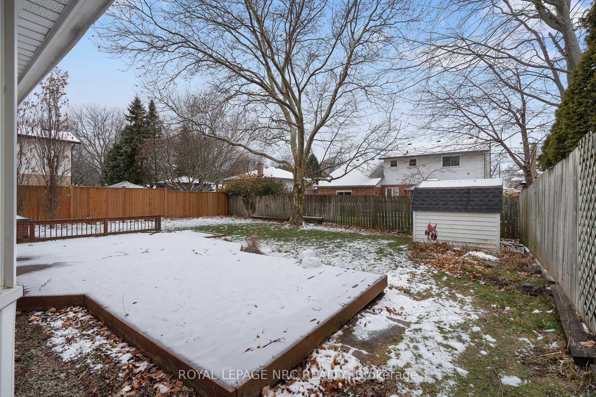 Photo 31 of 2821 Solar Crescent, Niagara Falls, Stamford — HOMEH