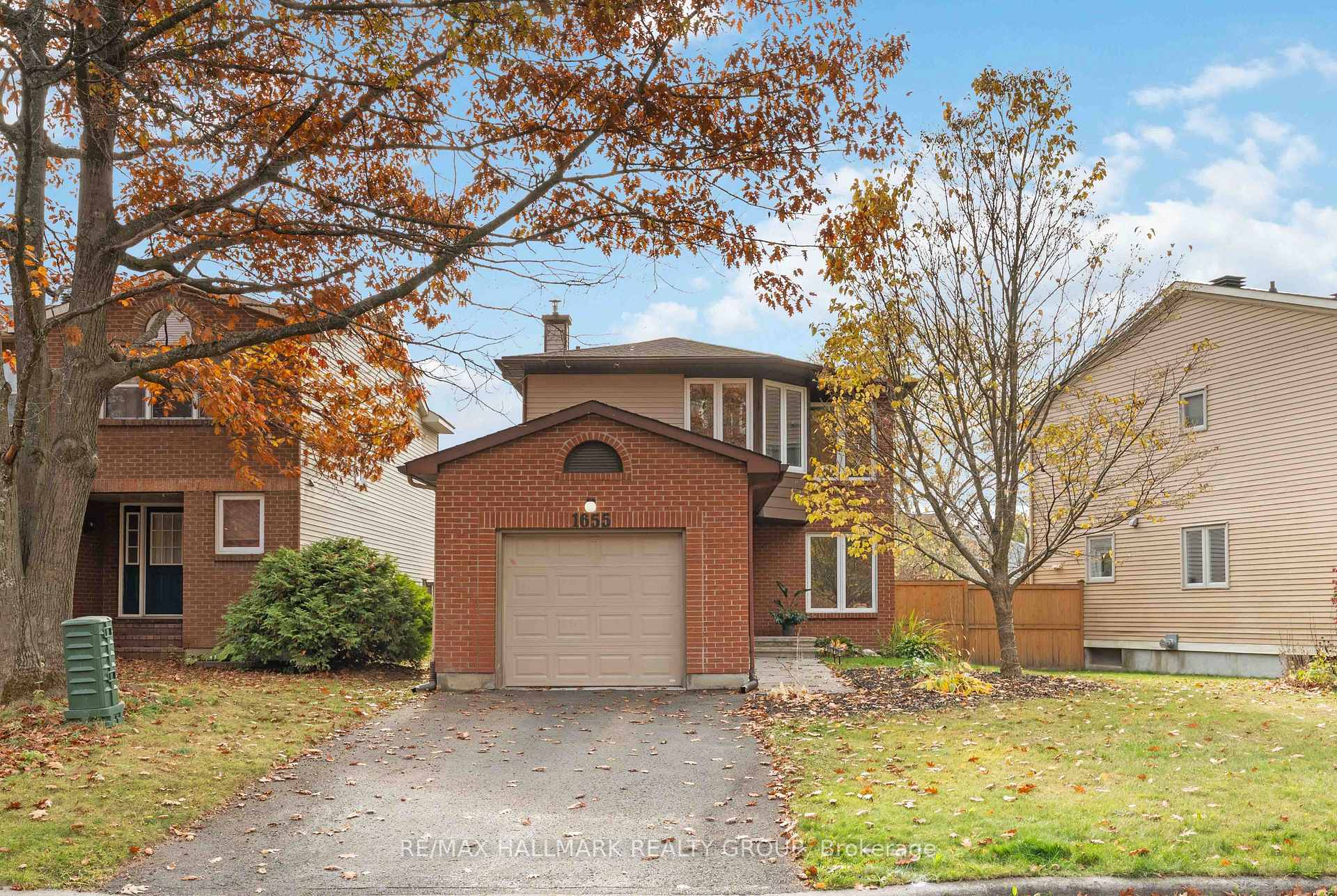 Photo 1 of 1655 Des Broussailles Terrace, Ottawa, Chapel Hill — HOMEH
