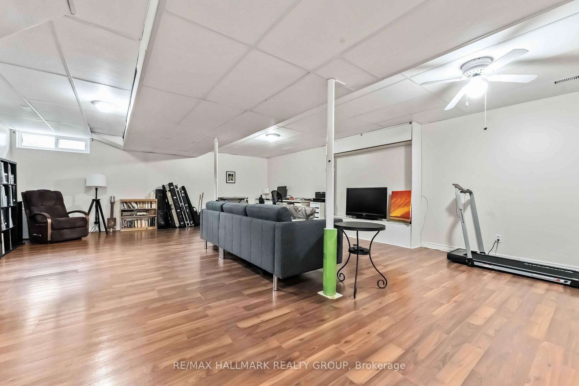 Photo 23 of 1655 Des Broussailles Terrace, Ottawa, Chapel Hill — HOMEH