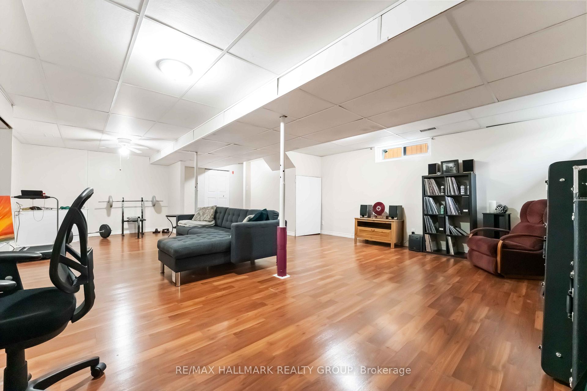 Photo 24 of 1655 Des Broussailles Terrace, Ottawa, Chapel Hill — HOMEH