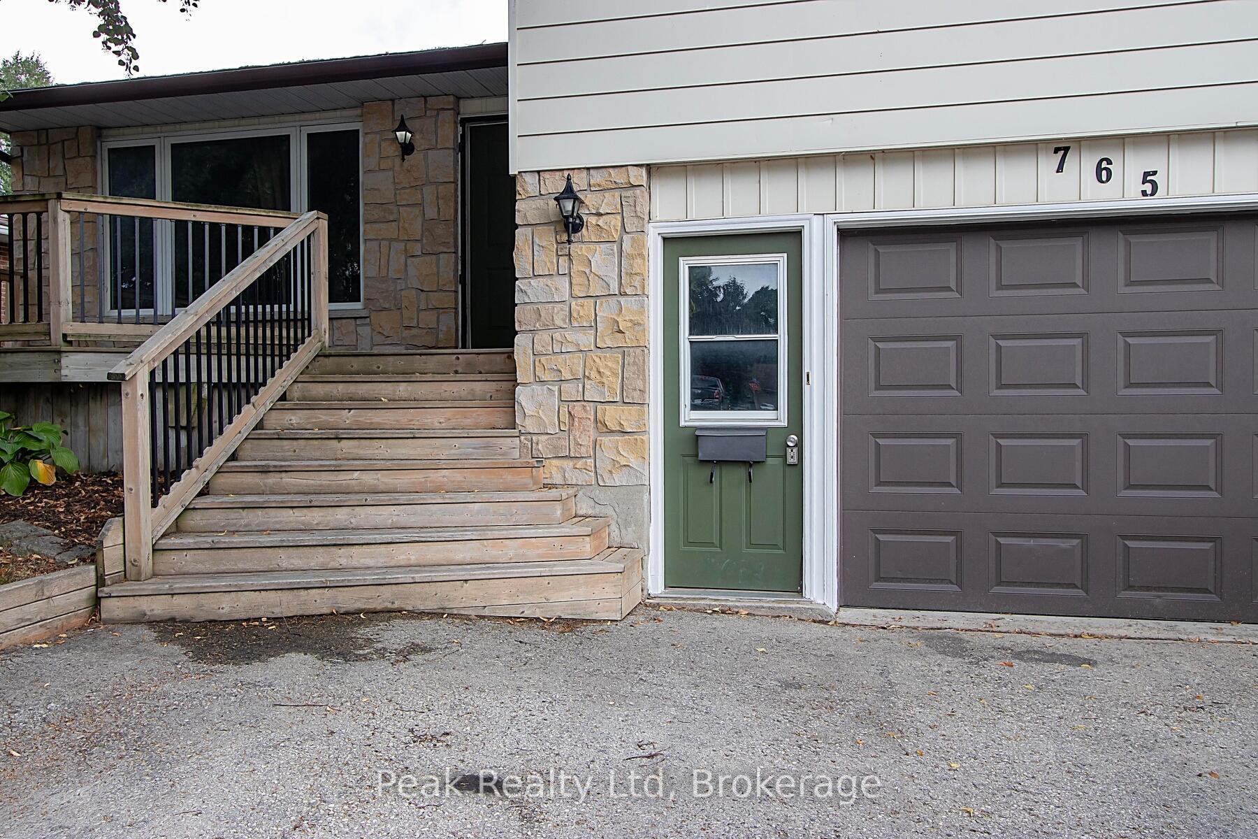 Photo 3 of 765 John Street W, North Perth, Listowel — HOMEH