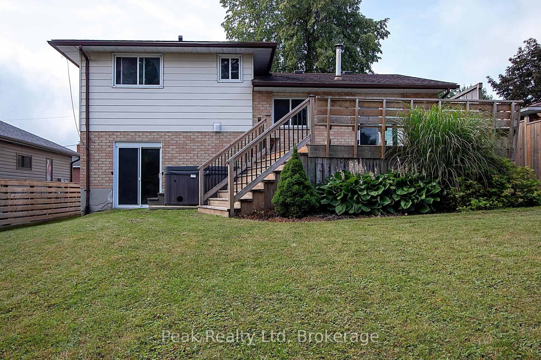 Photo 25 of 765 John Street W, North Perth, Listowel — HOMEH