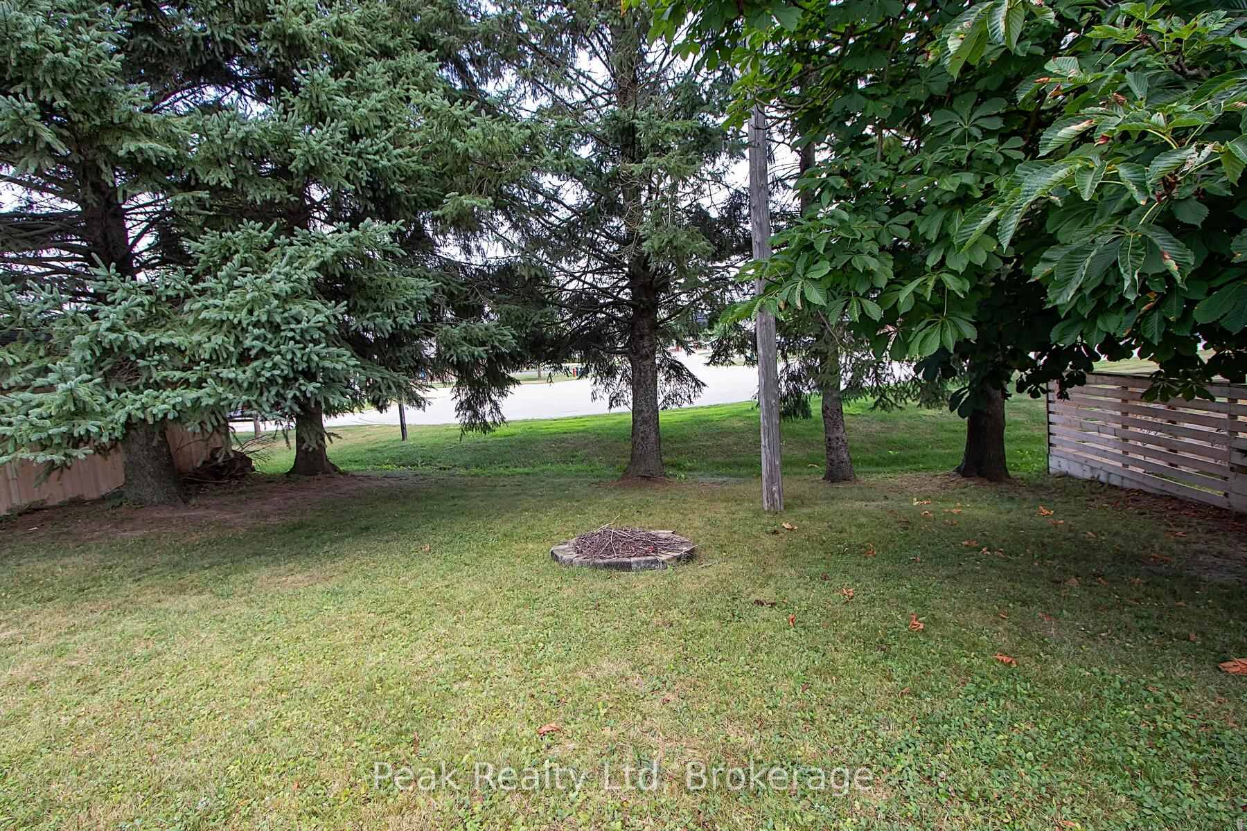 Photo 28 of 765 John Street W, North Perth, Listowel — HOMEH